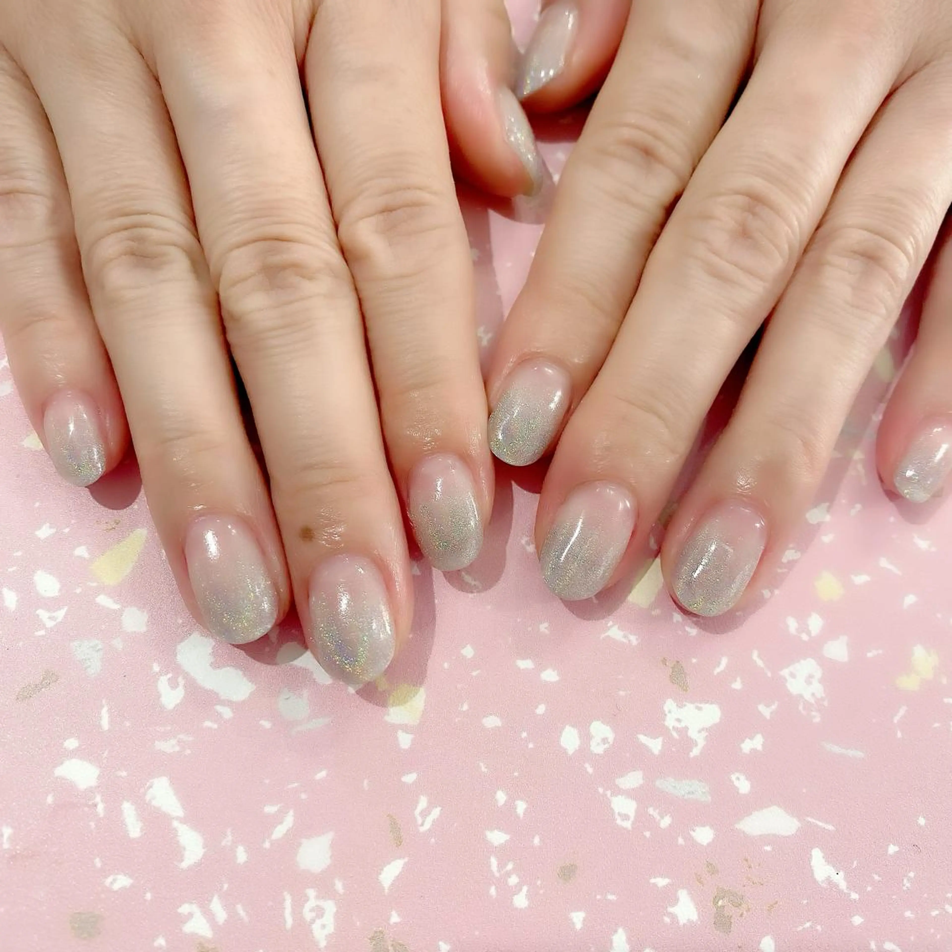 ネイル グラデーション キラキラネイル ショートネイル 夏ネイル Salon Ｋのネイルデザイン