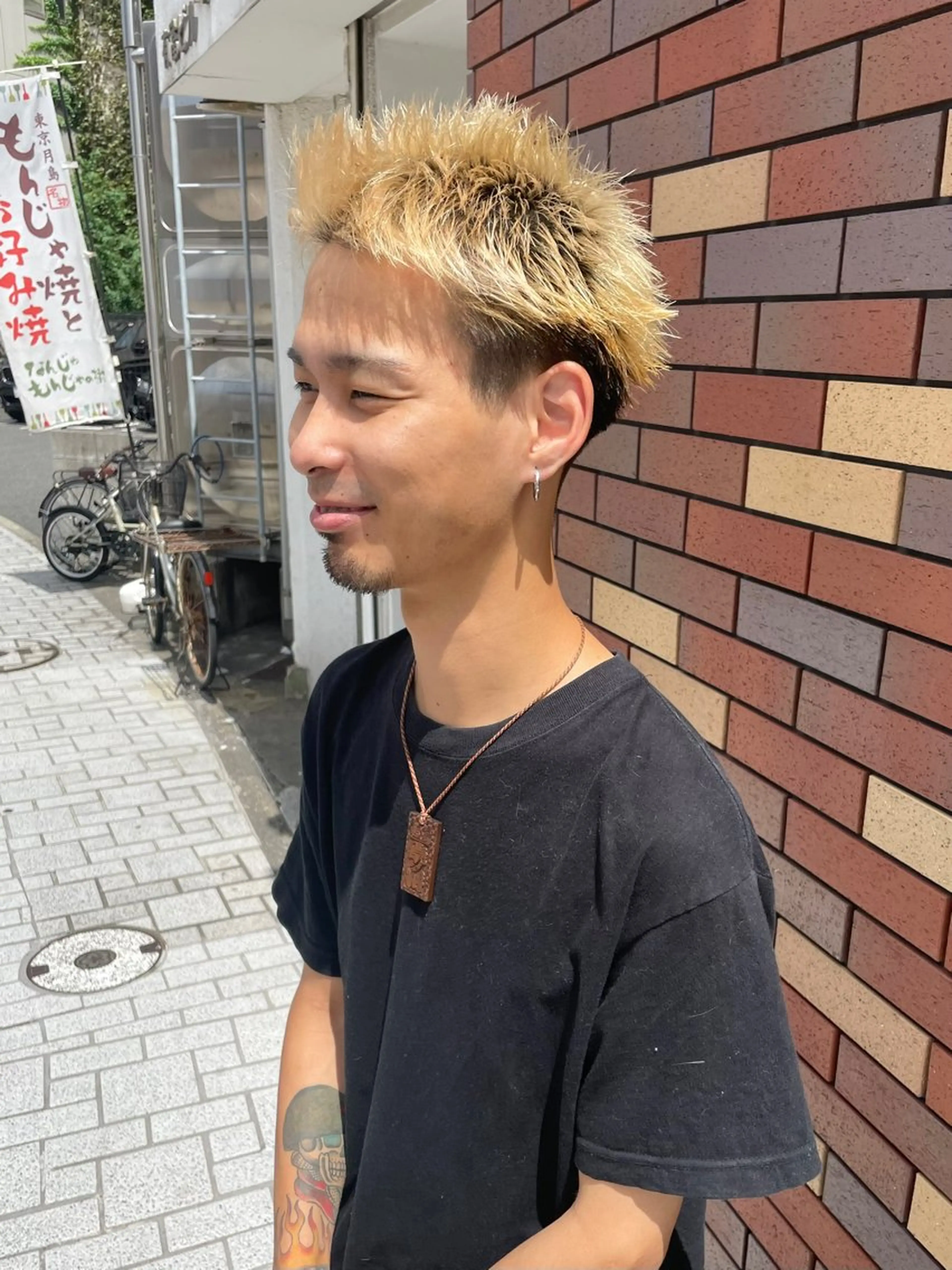 ショート カラー メンズ ショートヘア grAt所属・森 真伊希のヘアスタイル