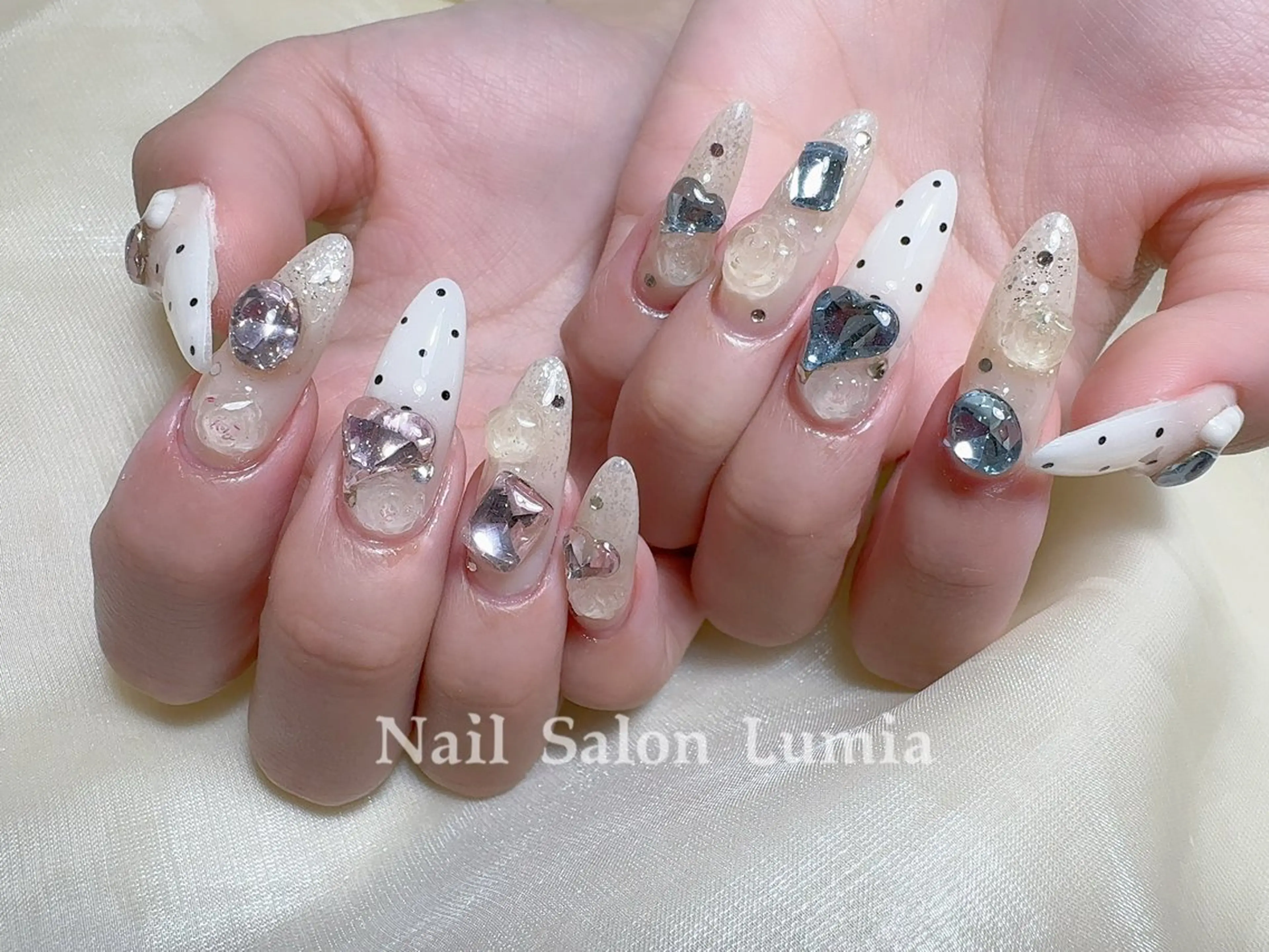 ネイル ハンドネイル ネイルサロン ルミア Lumia 店長のネイルデザイン