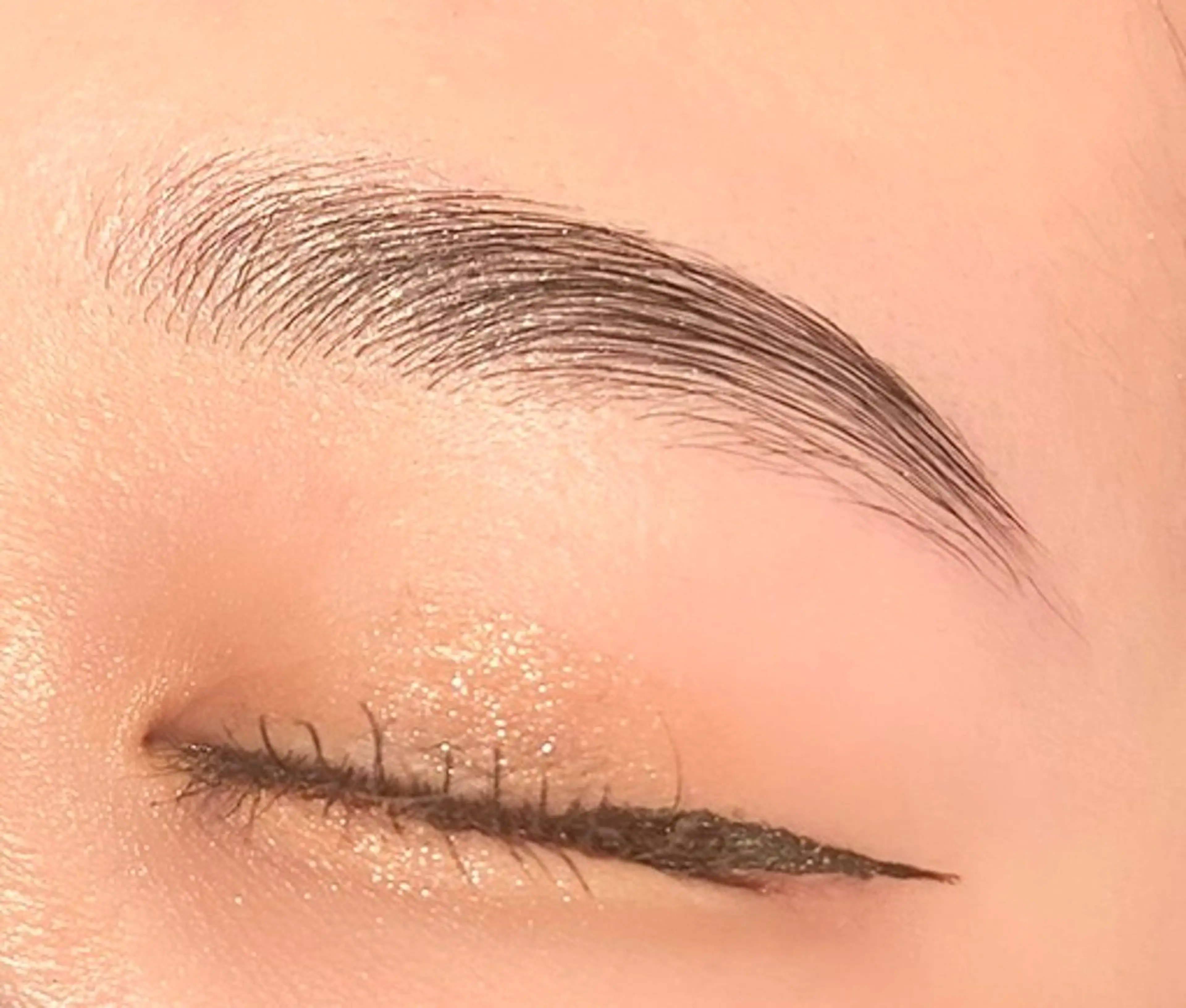 💙HBL(毛流れ改善+WAX脱毛+メイク仕上げ) ¥7,500→¥5,000(minimo限定)の写真