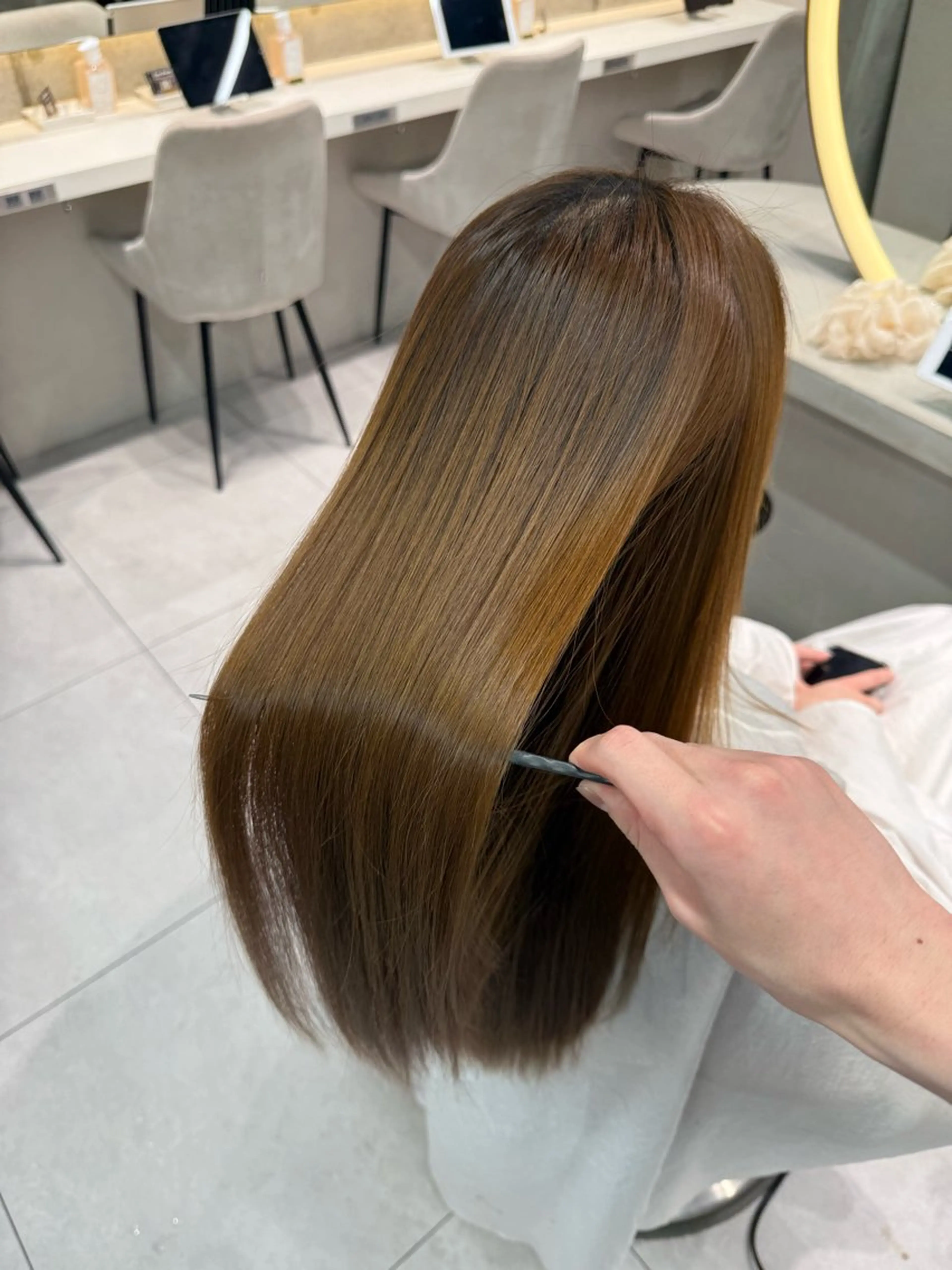 ロング 縮毛矯正 Lond Melia所属・あいり／艶髪 、透明感カラー🩶のヘアスタイル