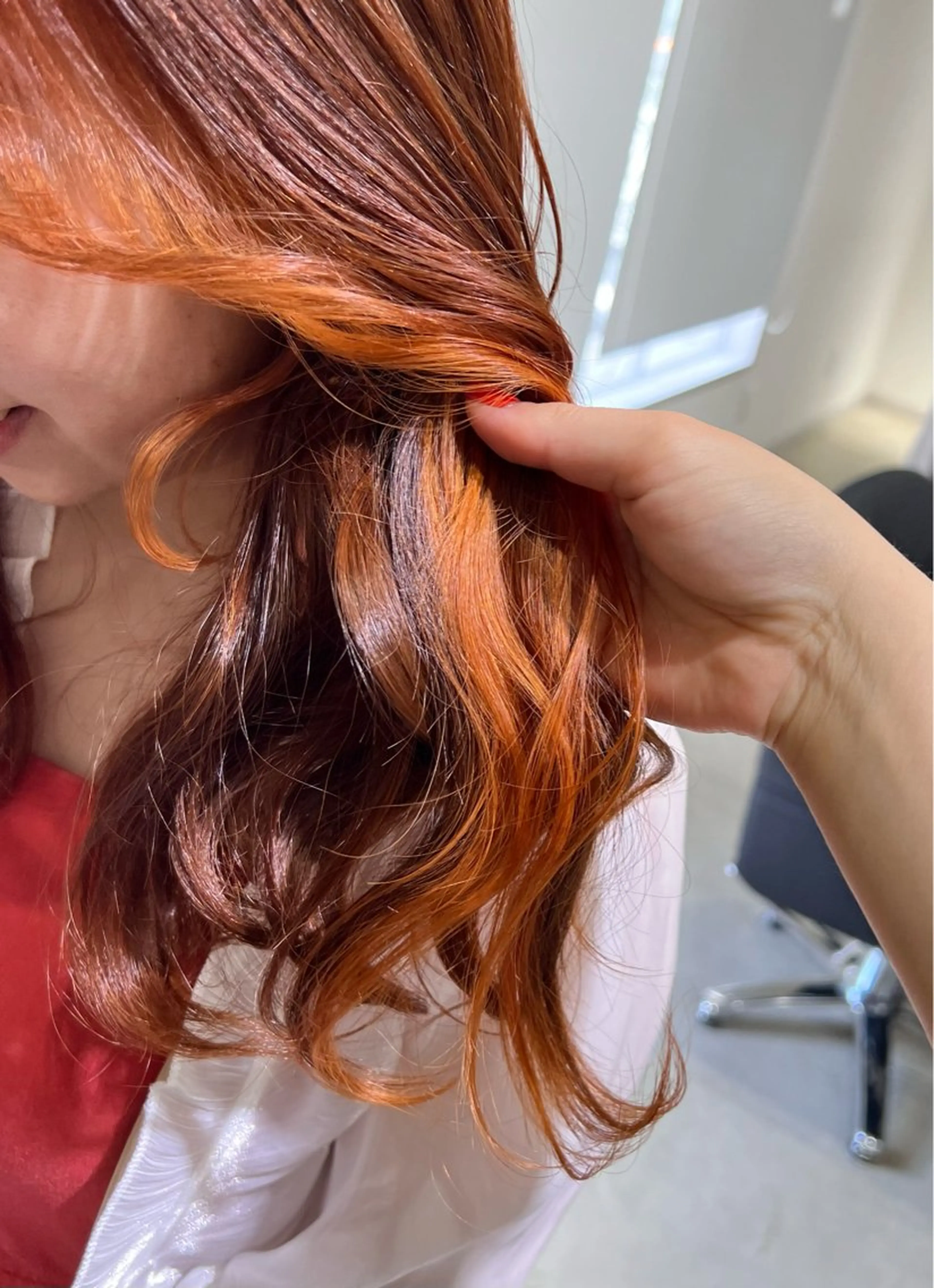 セミロング anB ハルカのヘアスタイル