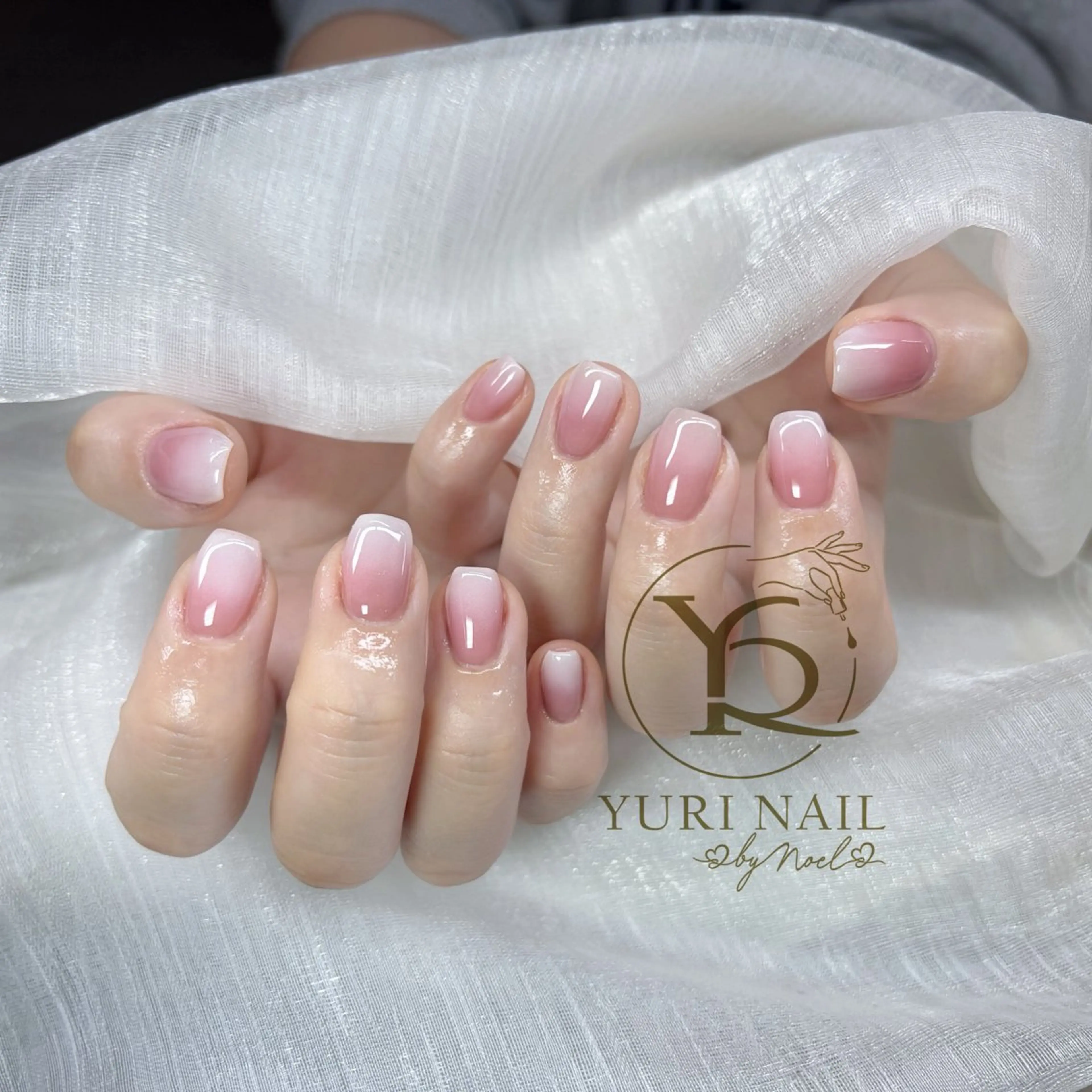 ネイル ハンドネイル フットネイル ハンドケア YURI Nail Narita所属・YURI Nail NARITAのネイルデザイン
