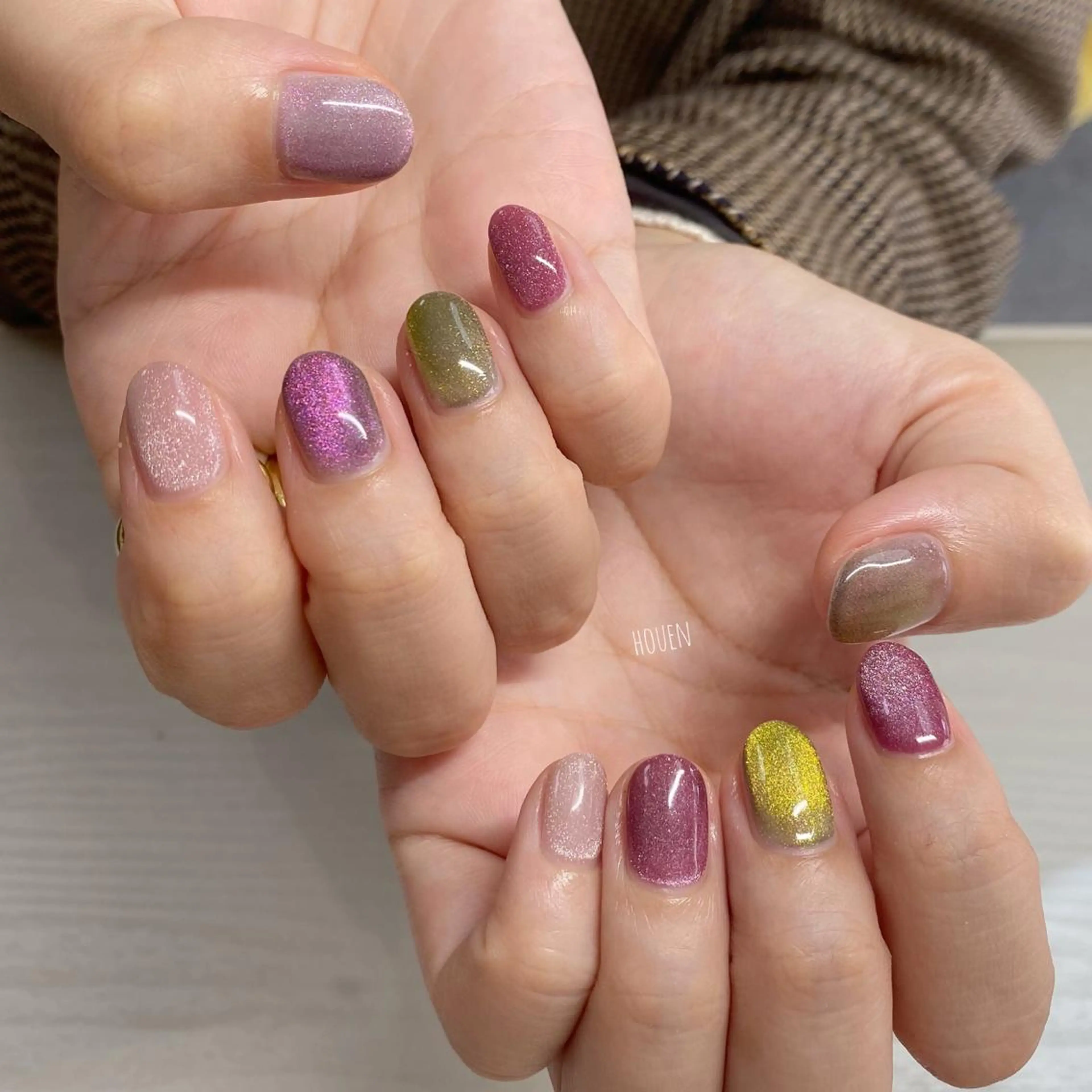 ネイル マグネットネイル I P'ink nail salon所属・I pinknail 韓国風·持ち込み専門のネイルデザイン