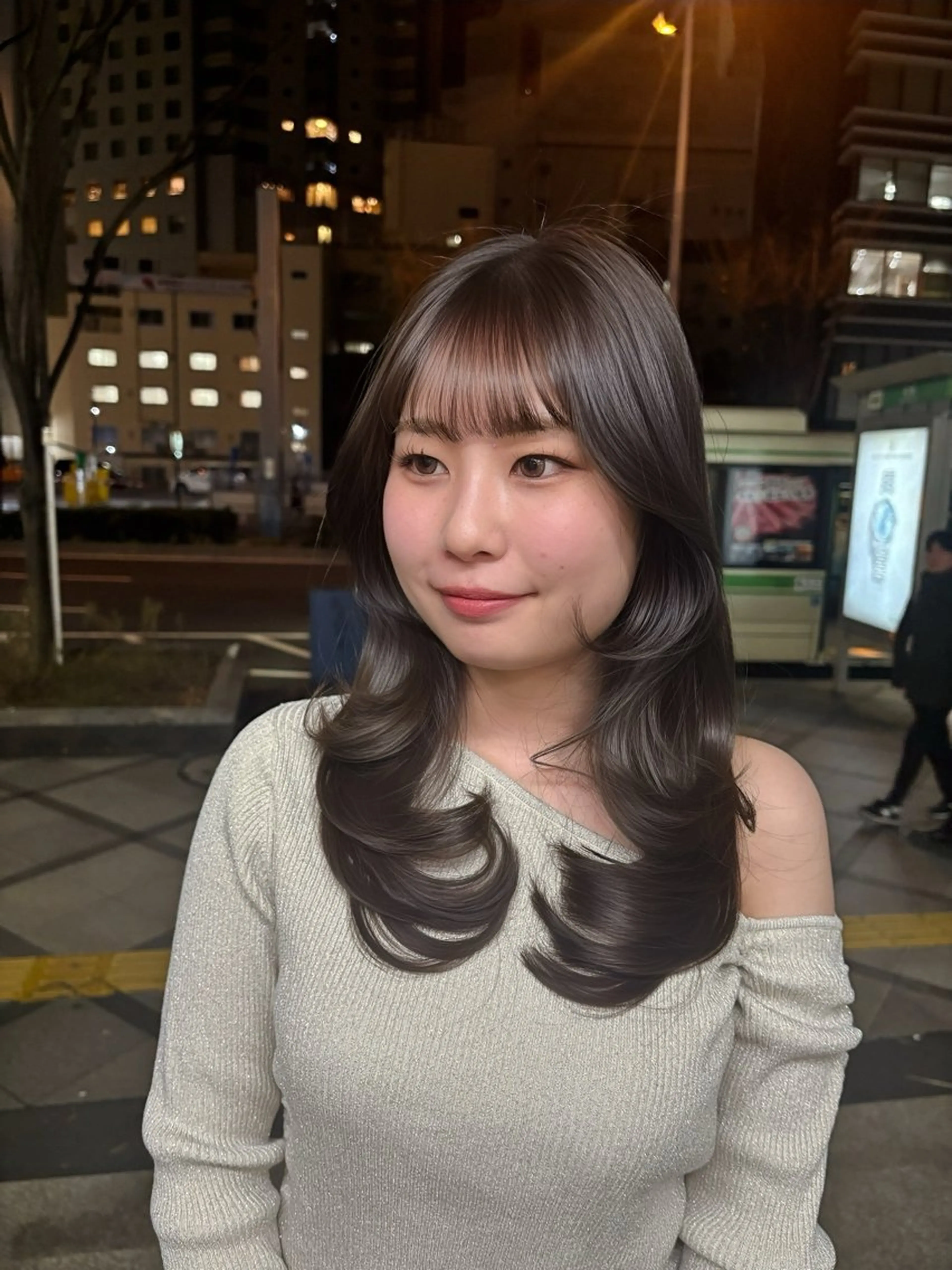 セミロング 古賀/レイヤーボブ /ハッシュカットのヘアスタイル