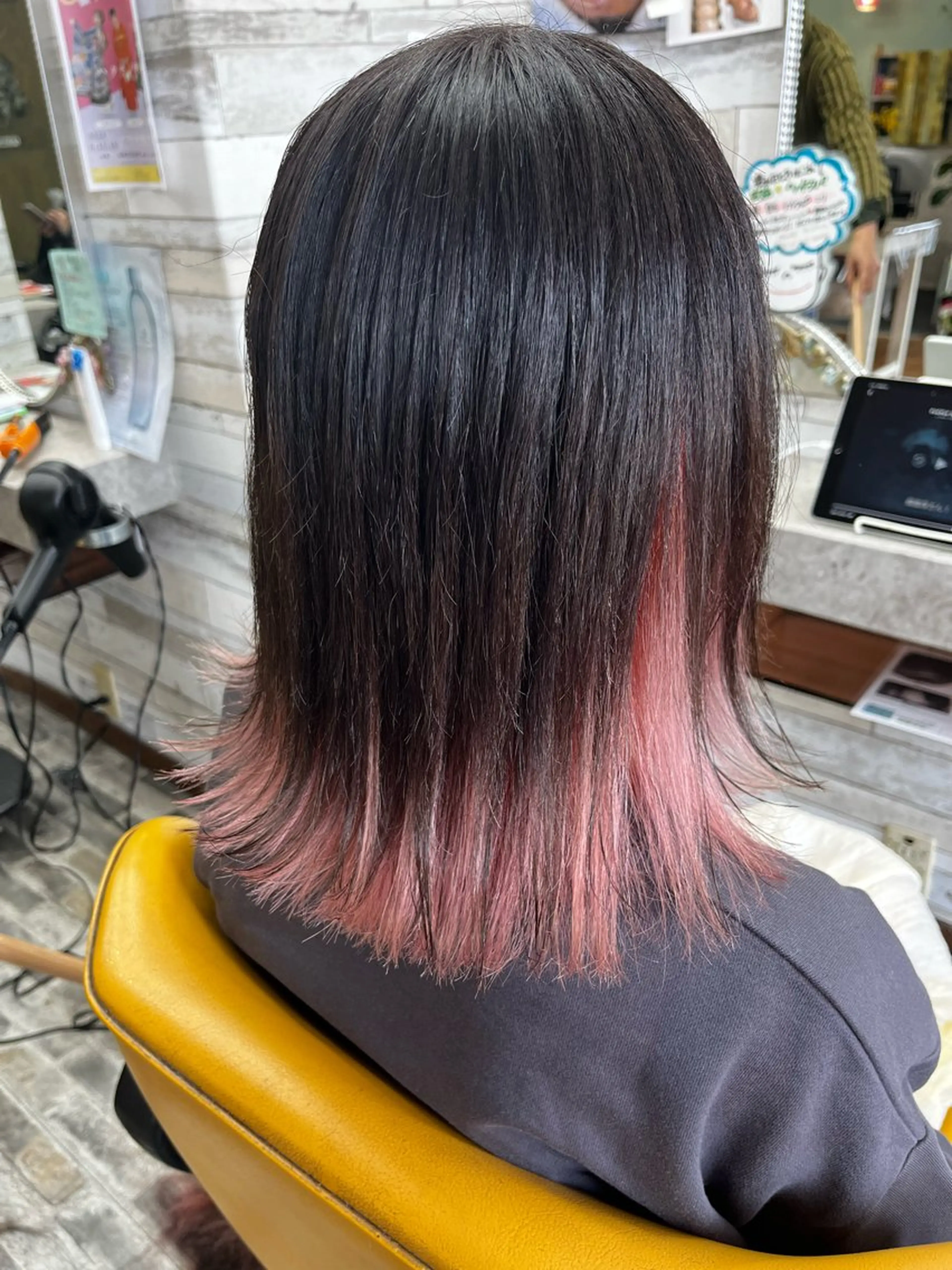 ショート カラー ピンクカラー 美容室スージーズ所属・大坪 拓斗のヘアスタイル