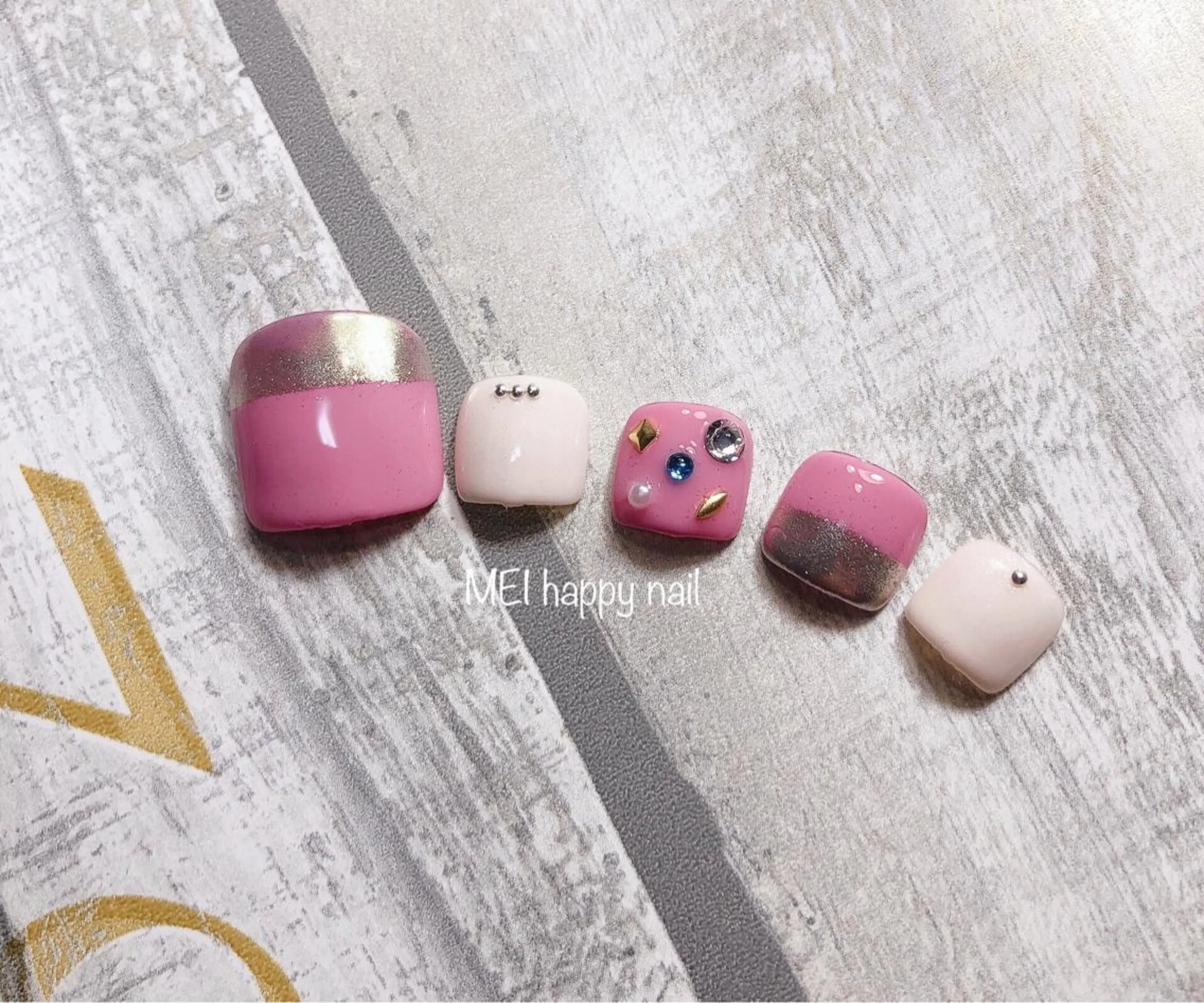 ネイル 北浦和 自爪育成ケアのネイルデザイン