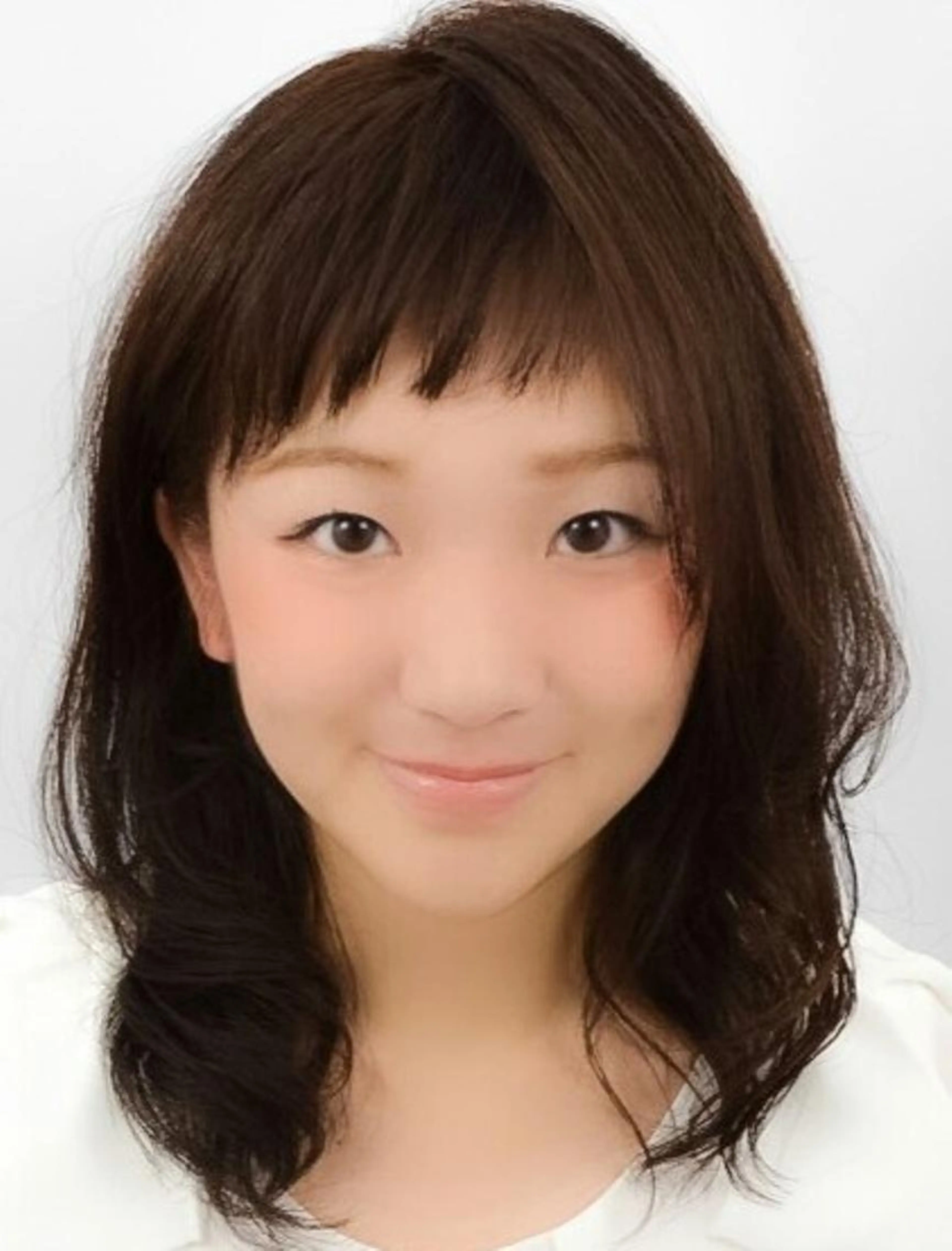 前髪の縮毛矯正＋カット＋トリートメントの写真