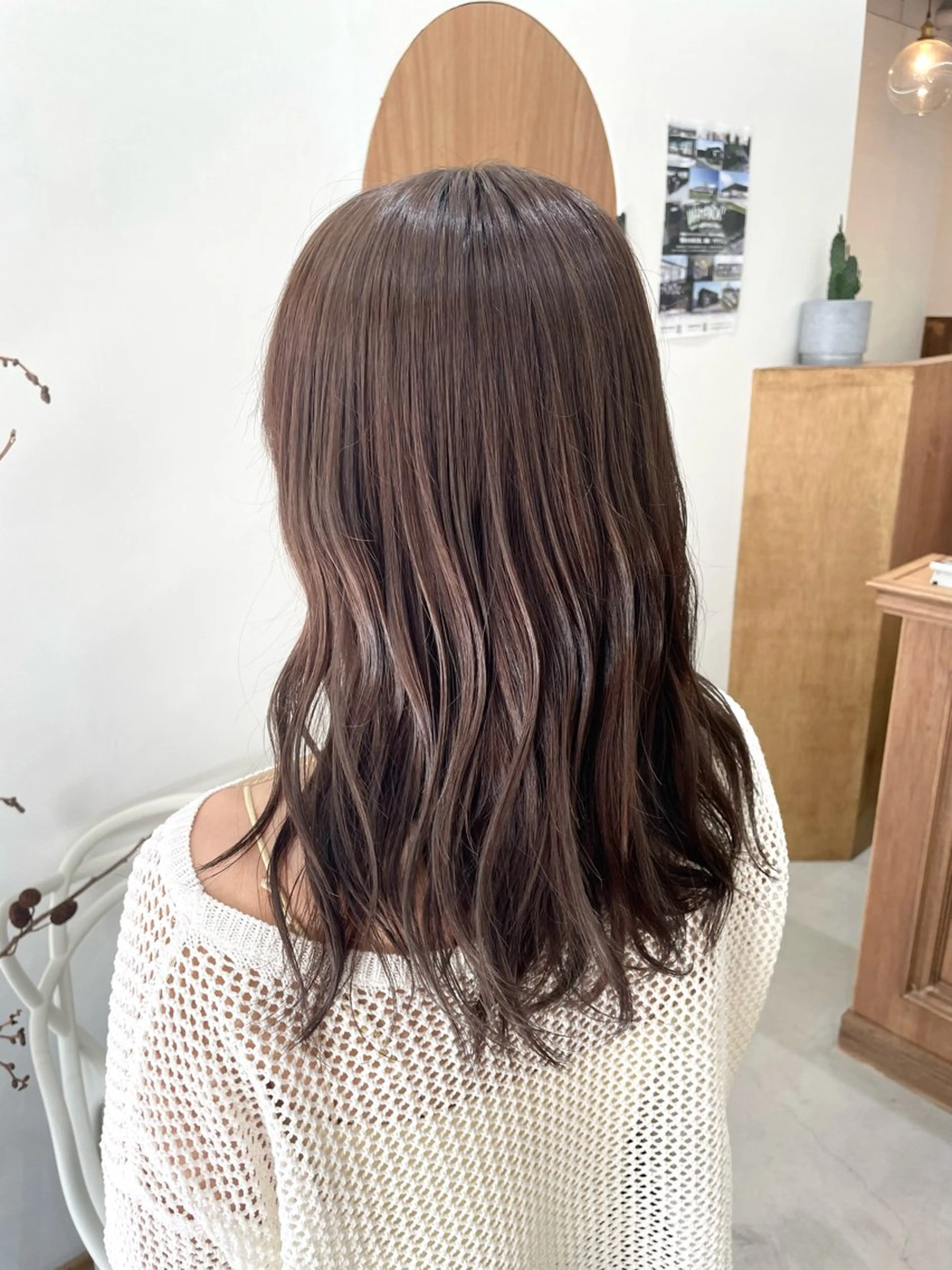 ロング カラー 透明感カラー グレージュ カット ヘアカラー 慎太朗/パーマ/ボブ /センターパートのヘアスタイル