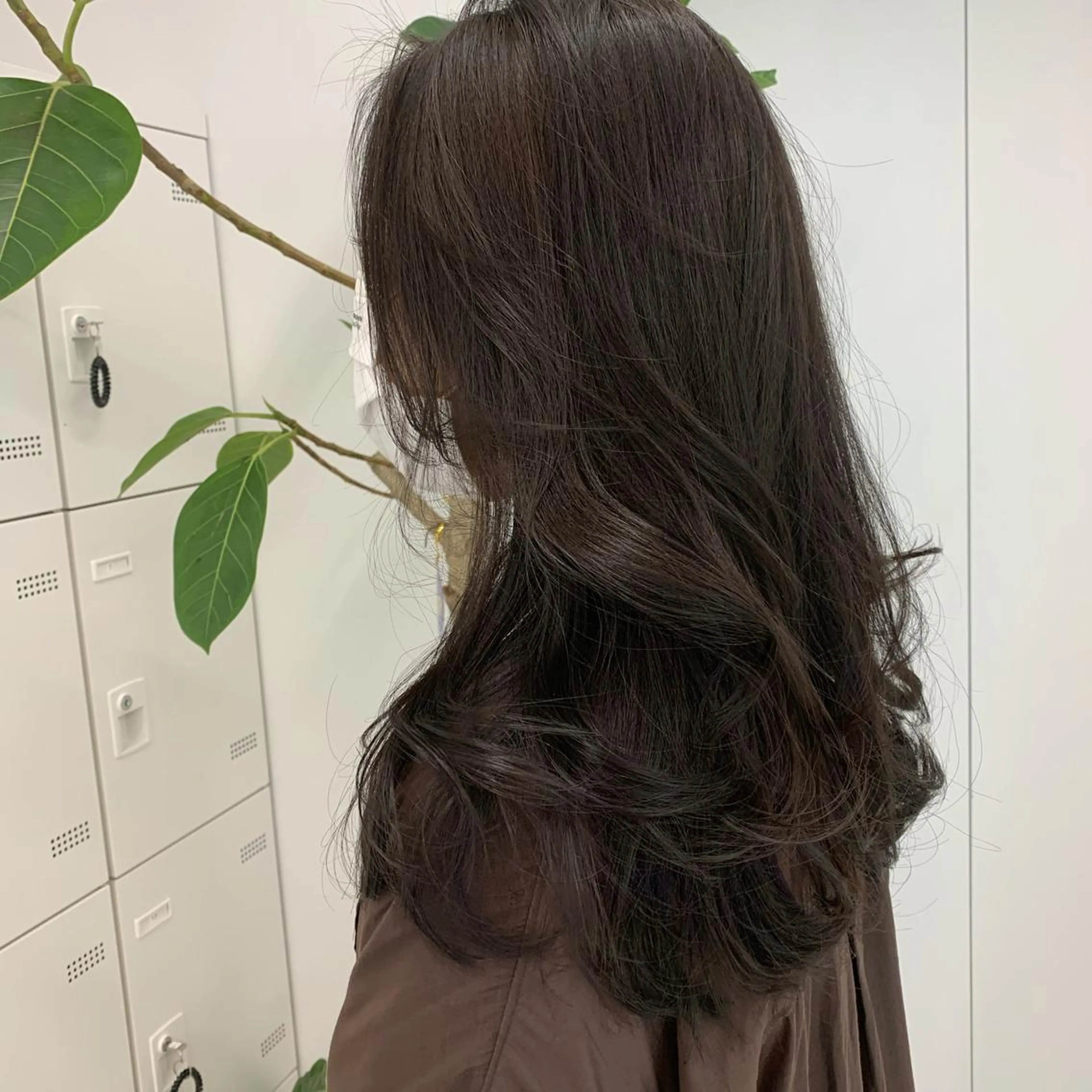 カラー トレンドカラー MAHOのヘアスタイル