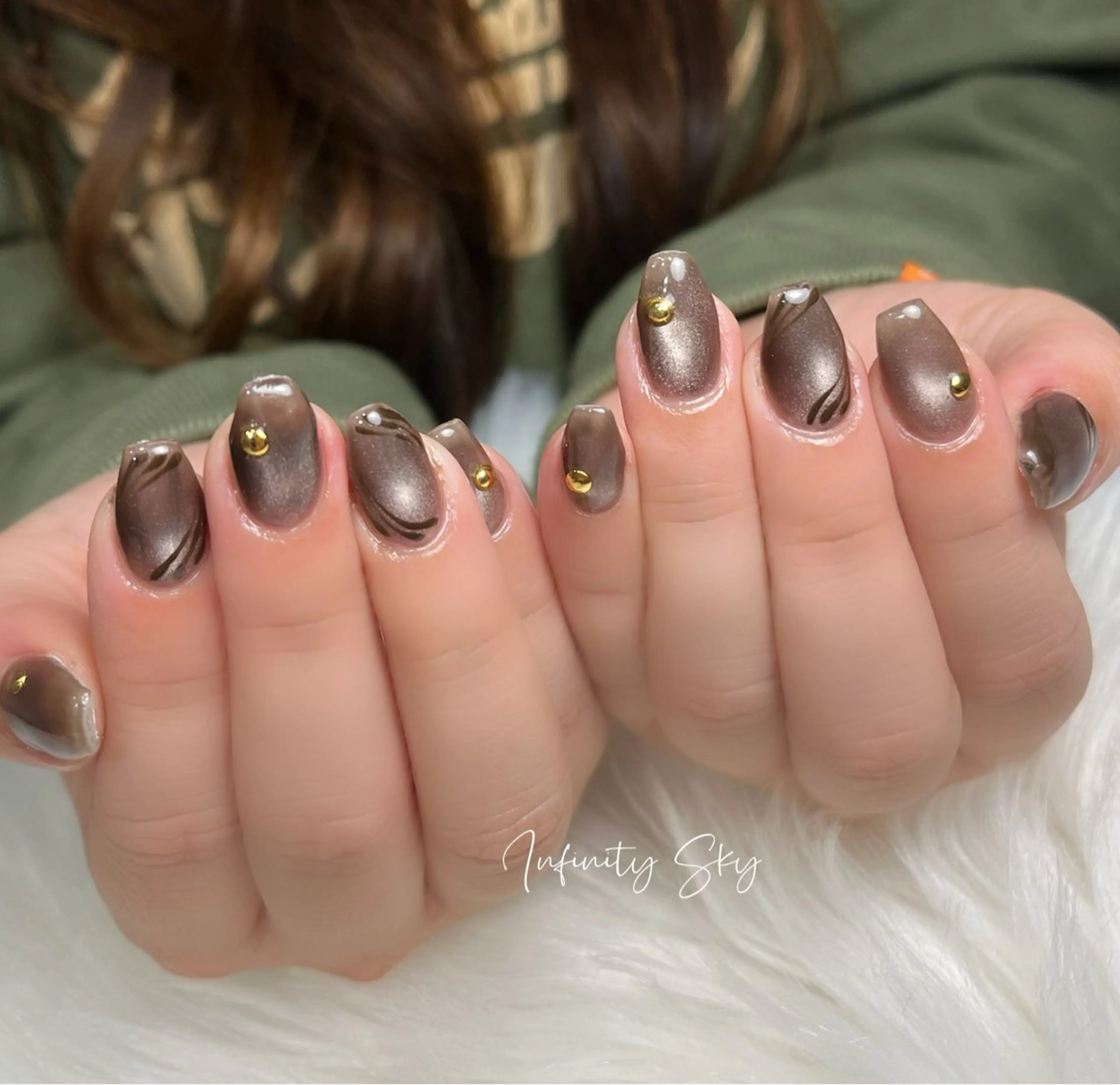 ネイル ブラウン マグネットネイル バレンタイン infinity skyのネイルデザイン