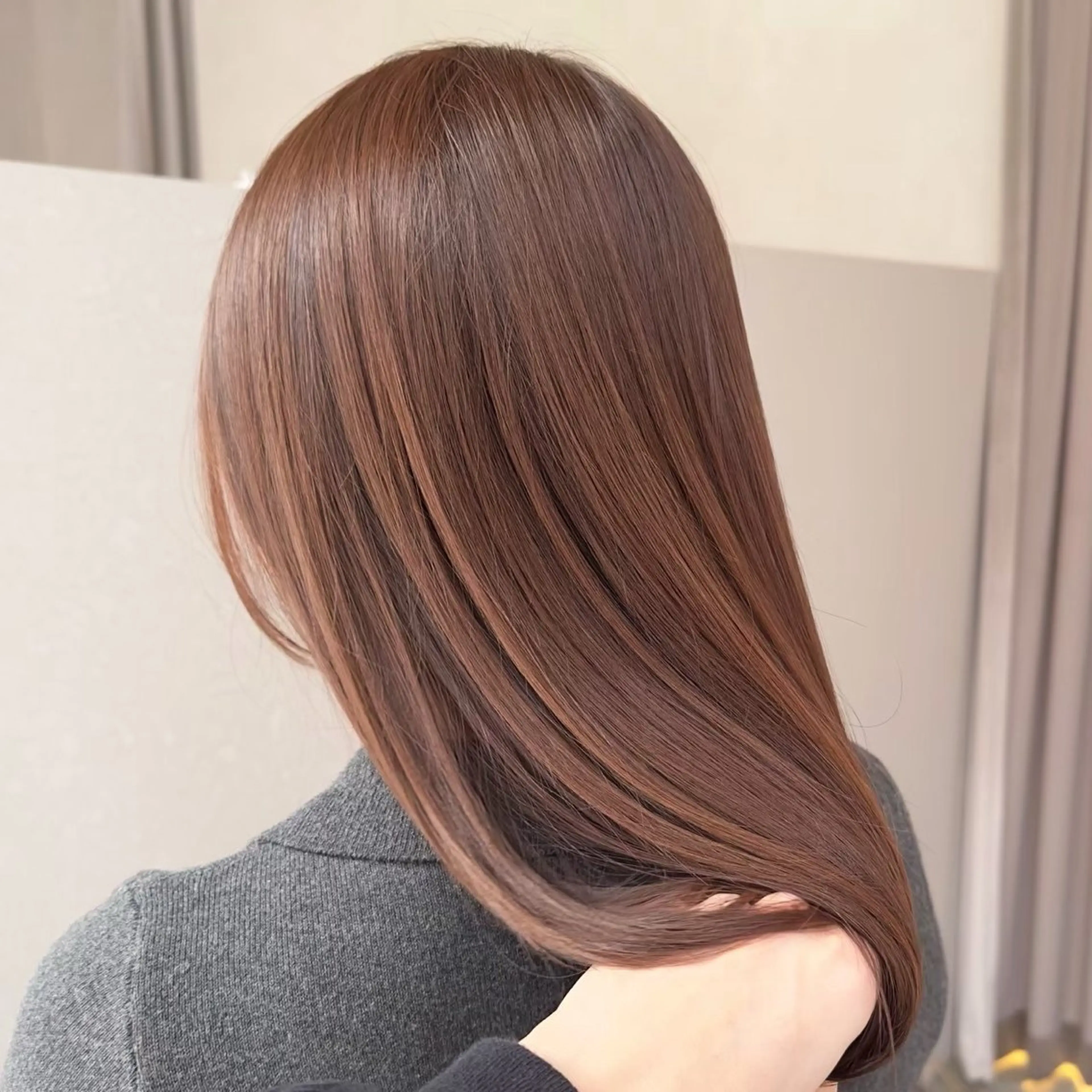 ロング カラー 山本 遥海のヘアスタイル