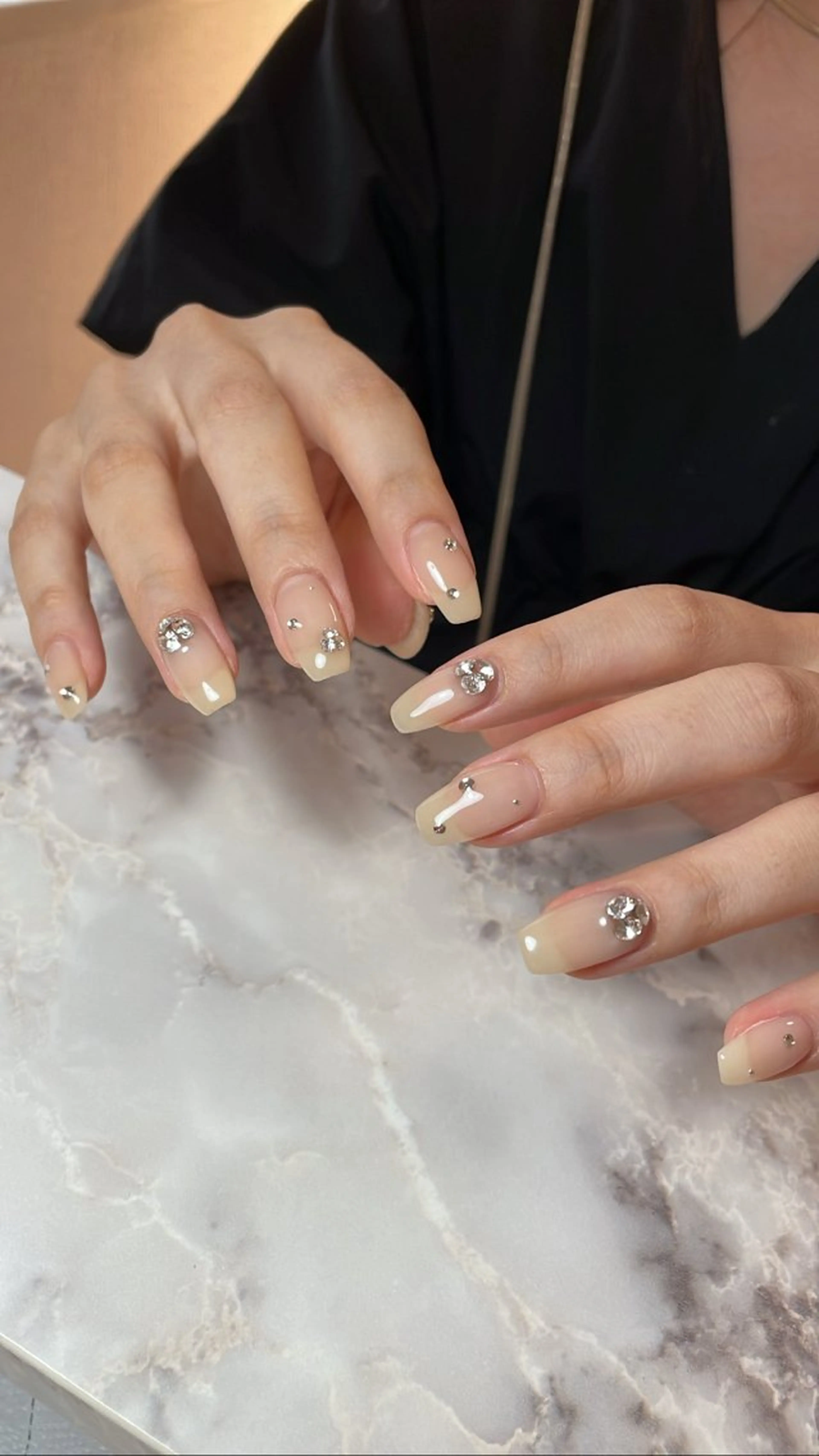 ネイル Ami 🦥のネイルデザイン