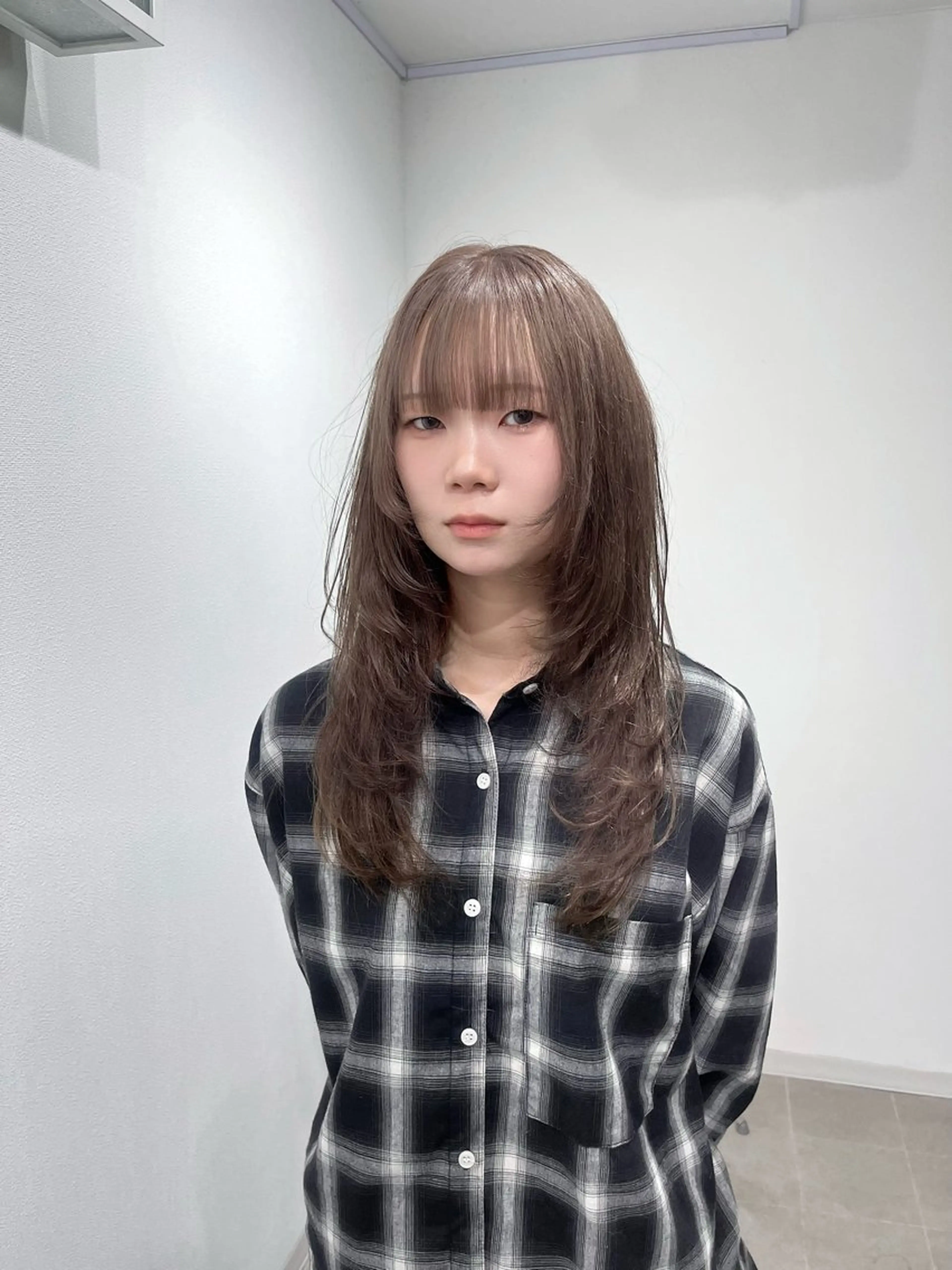 ロング カラー ブリーチ ブラウンカラー ハッシュカット MILI HAIR所属・韓国ヘア🇰🇷 RYOTAのヘアスタイル