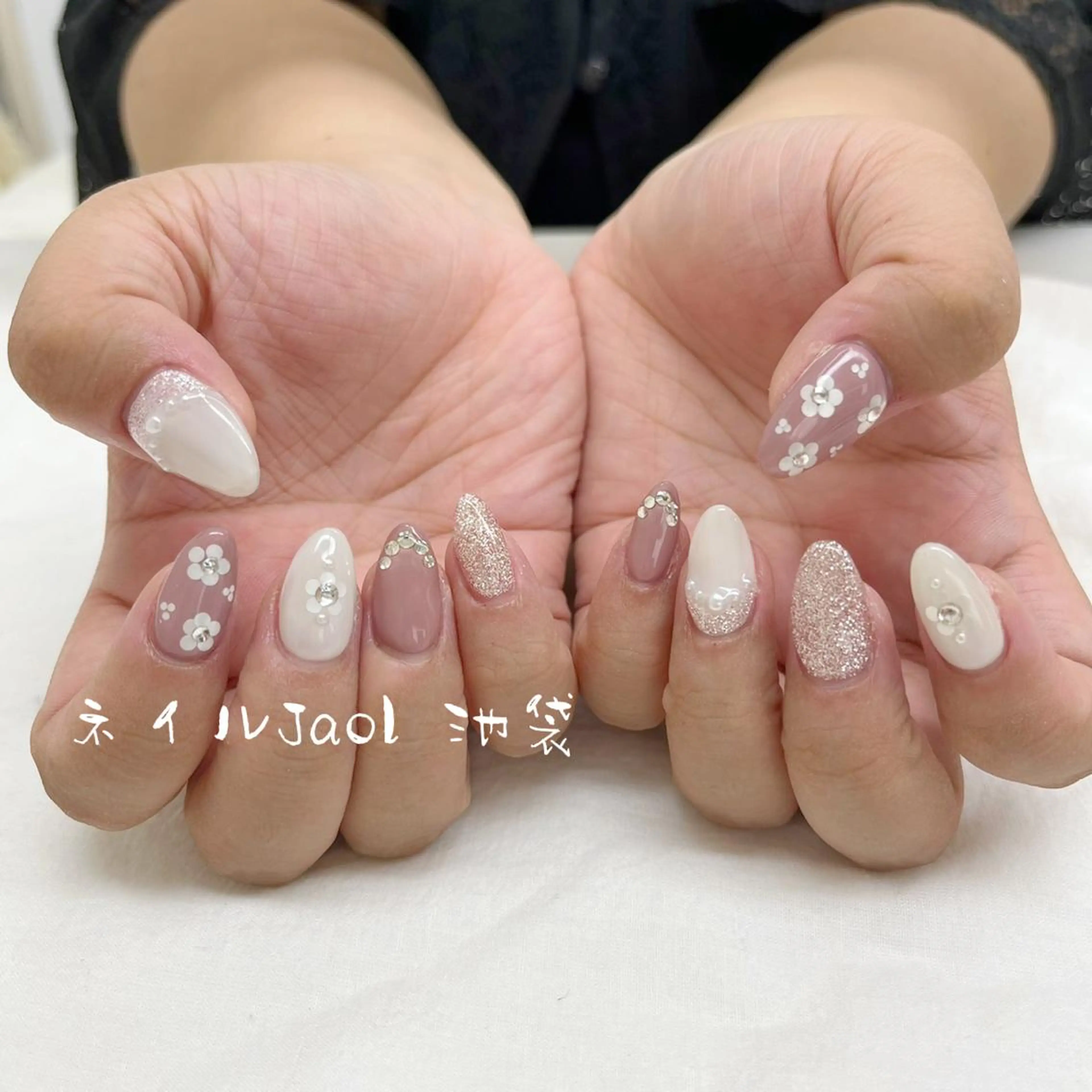 ミディアム nail jaol池袋店所属・ネイルJaol 池袋のネイルデザイン