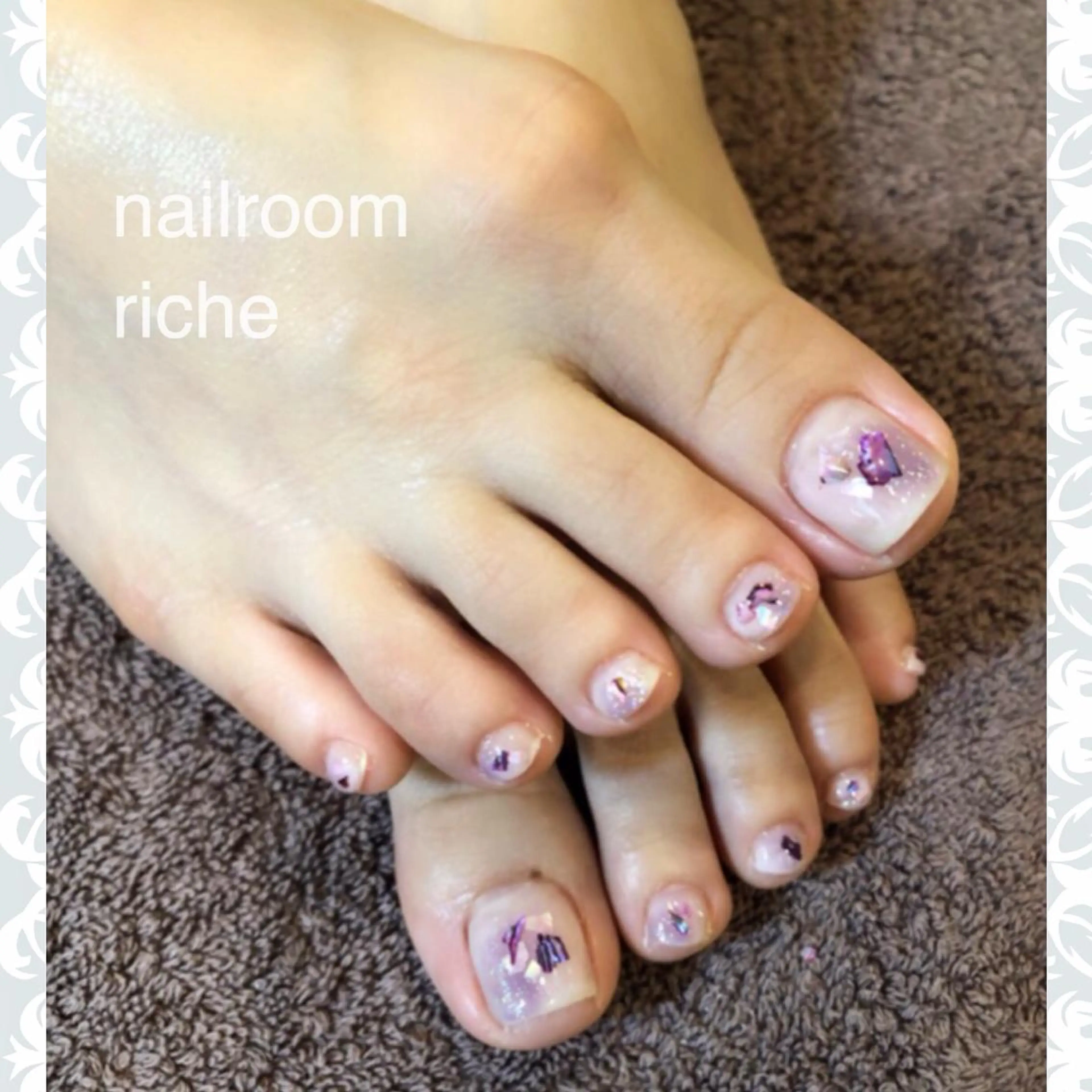 ネイル フットネイル nailroom richeのネイルデザイン