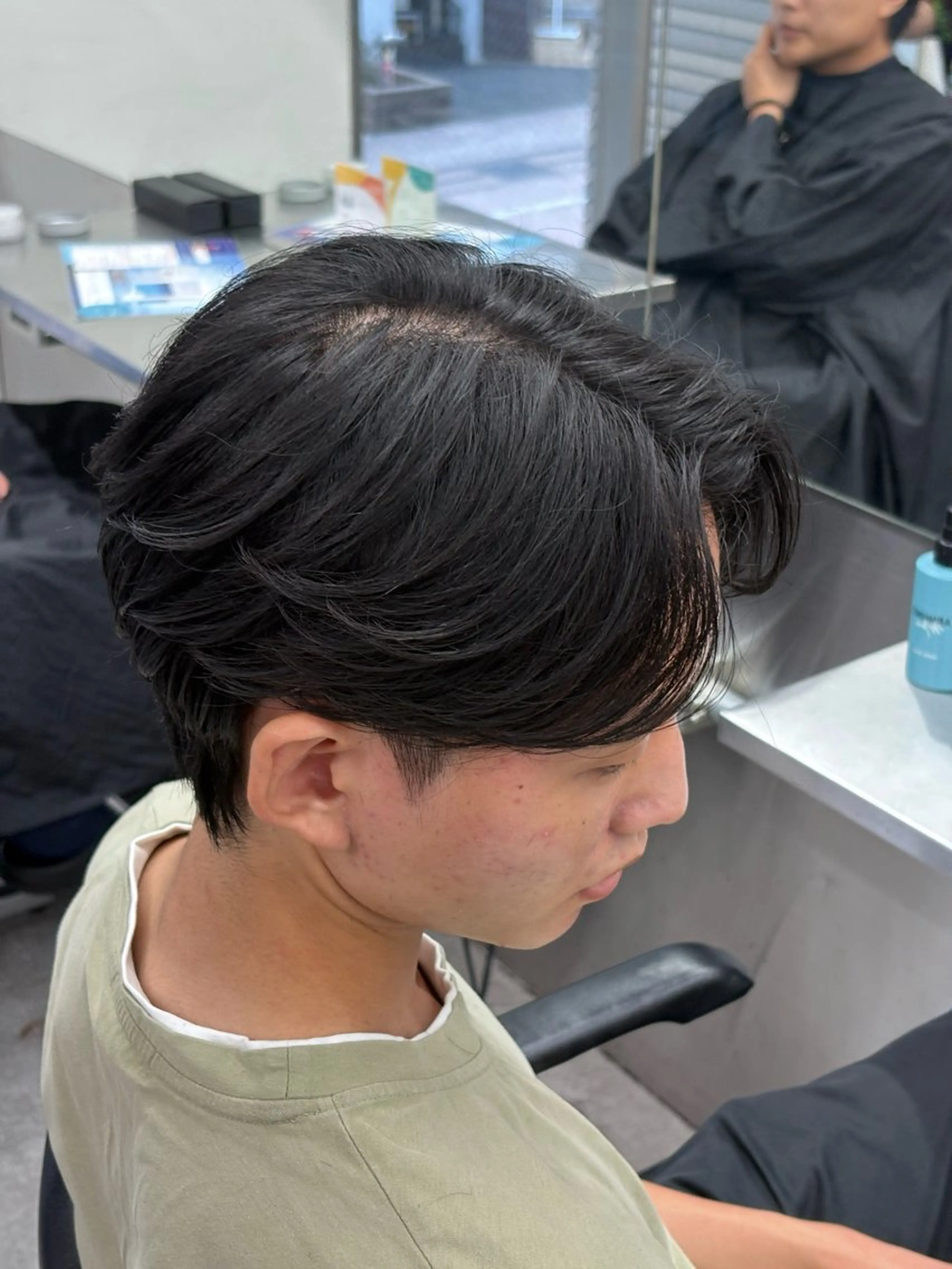 ミディアム カラー パーマ メンズ カット ヘアセット メンズパーマ特化 🔥韓国ヘア職人🔥のヘアスタイル