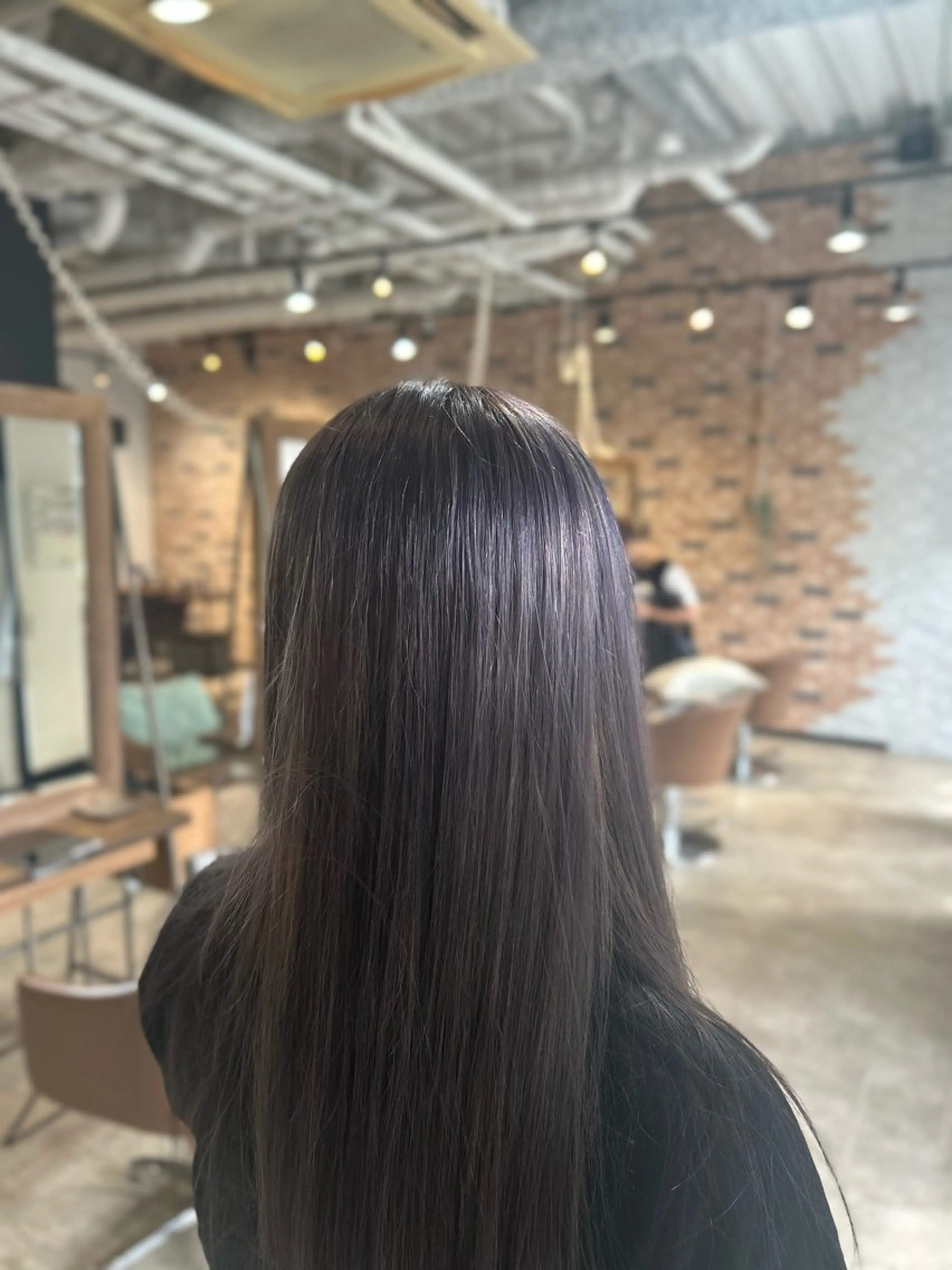 カラー 米村 美咲のヘアスタイル