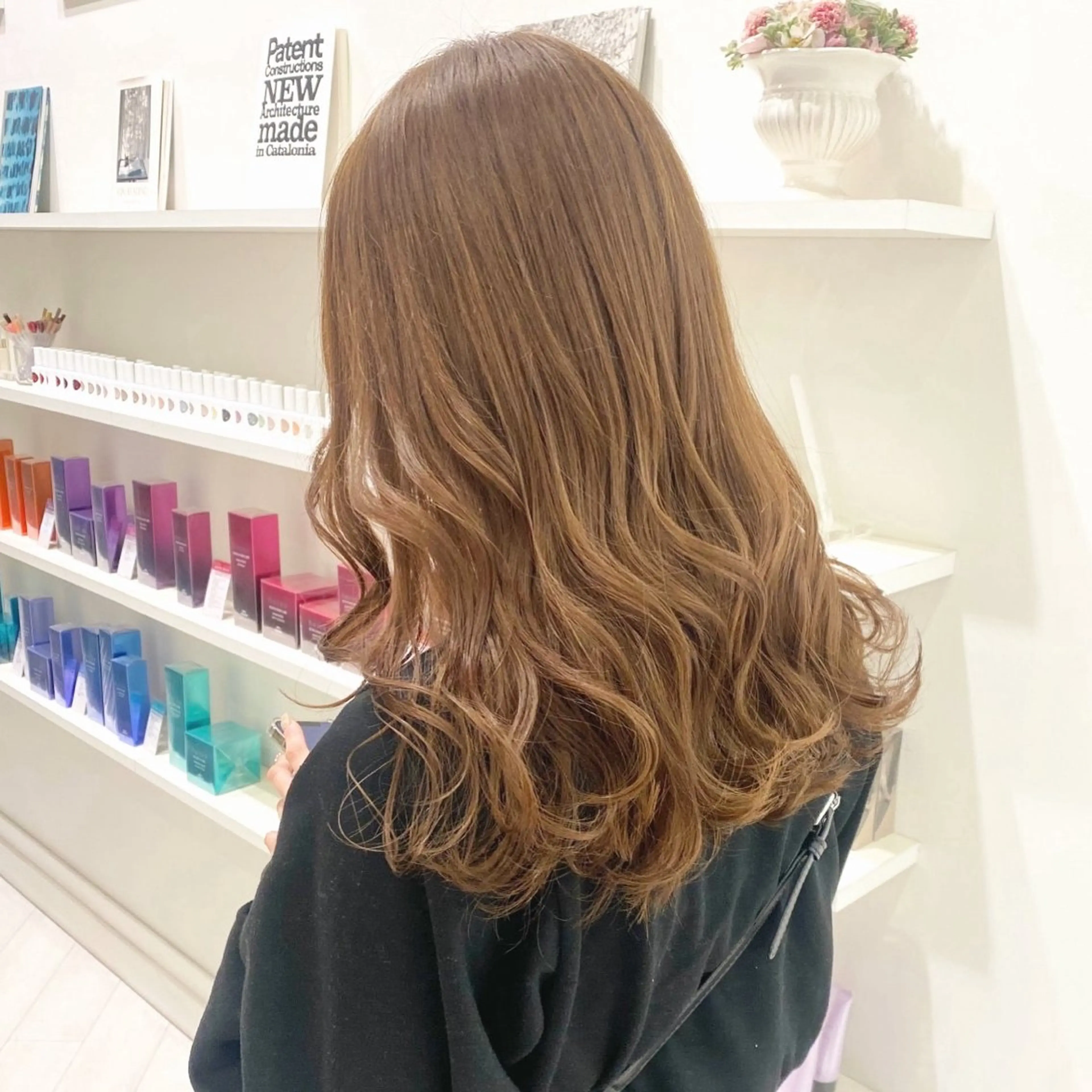 セミロング ヘアカラー ParveMix いしいまお🌼のヘアスタイル