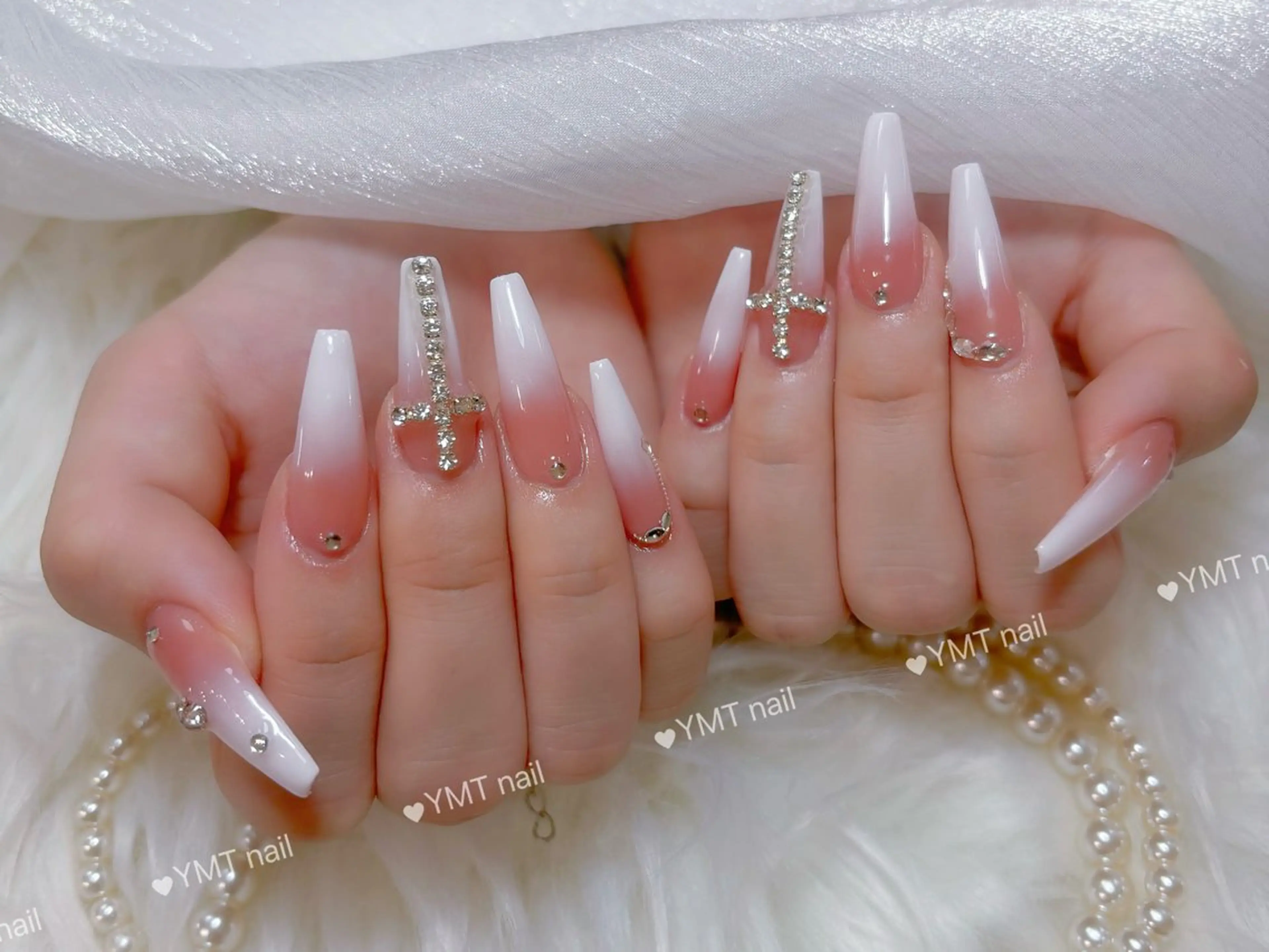 ネイル 長さ出し フットネイル ジェルネイル 韓国ネイル マグネットネイル ハンドネイル YMT． NailStudioのネイルデザイン
