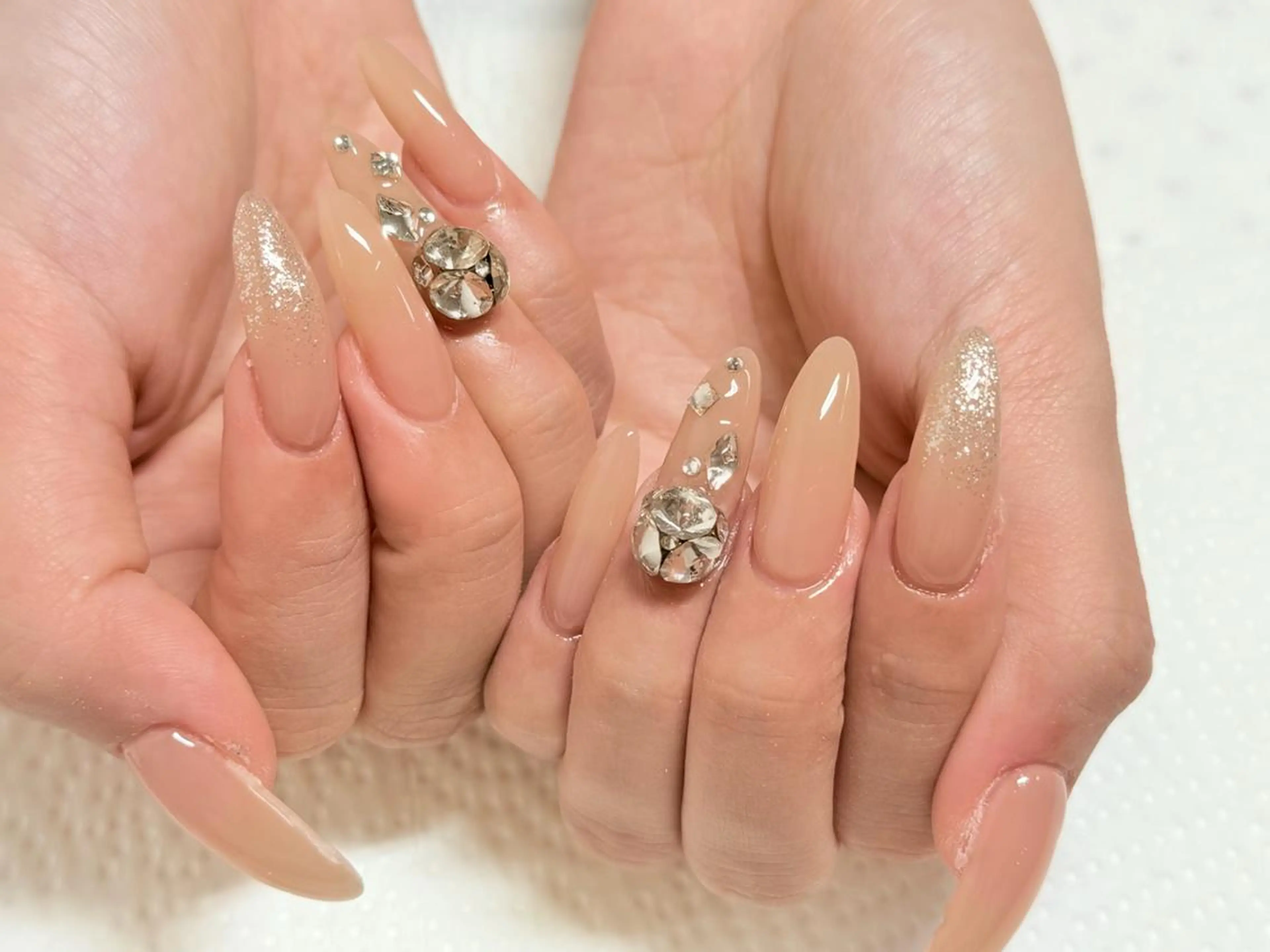 ネイル アートネイル クリアネイル 成人式 長さ出し フラッシュネイル ハンドネイル Ru na🍳のネイルデザイン