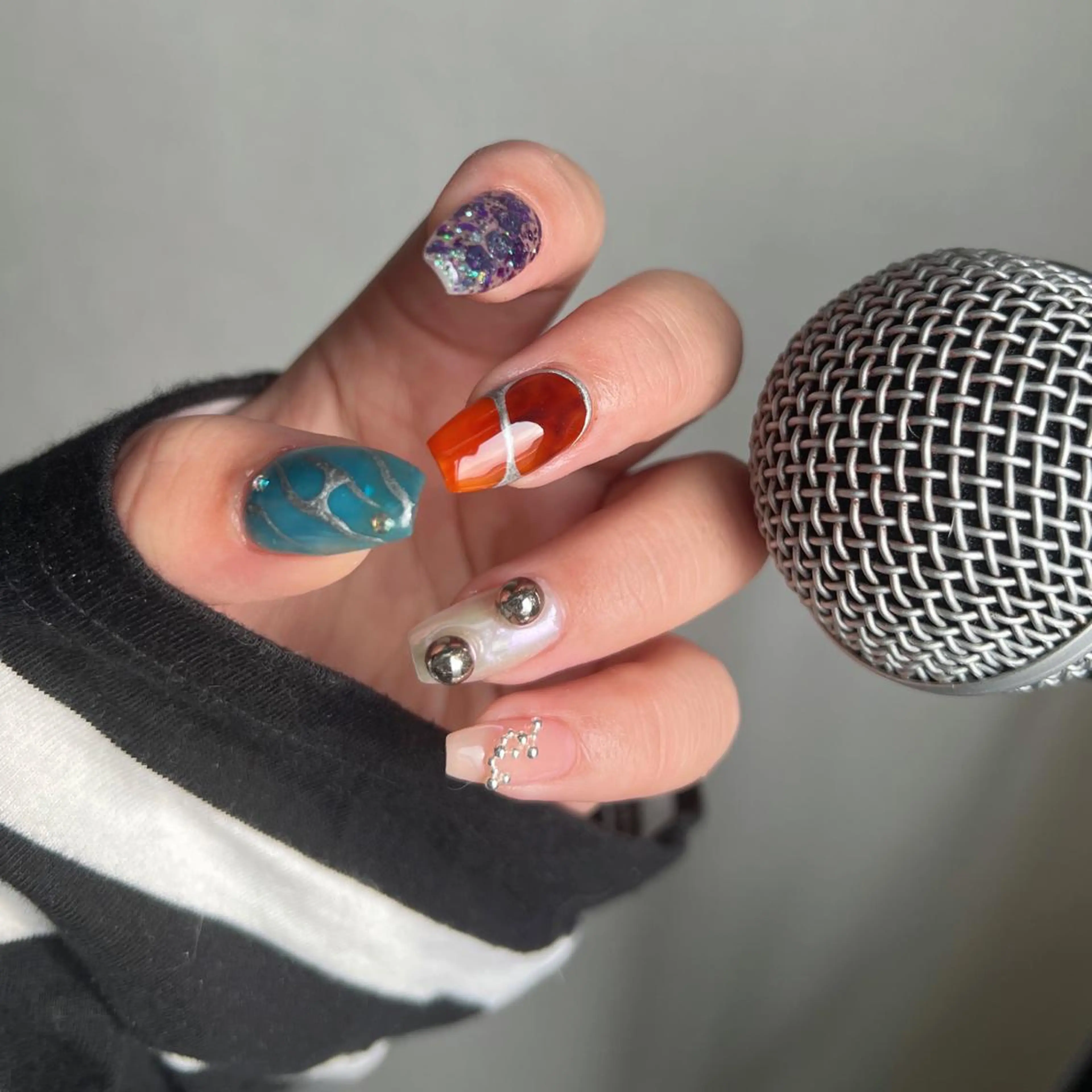 ネイル ハンドネイル Nail Salon L'arc所属・💊大阪/心斎橋 moni🧠のネイルデザイン