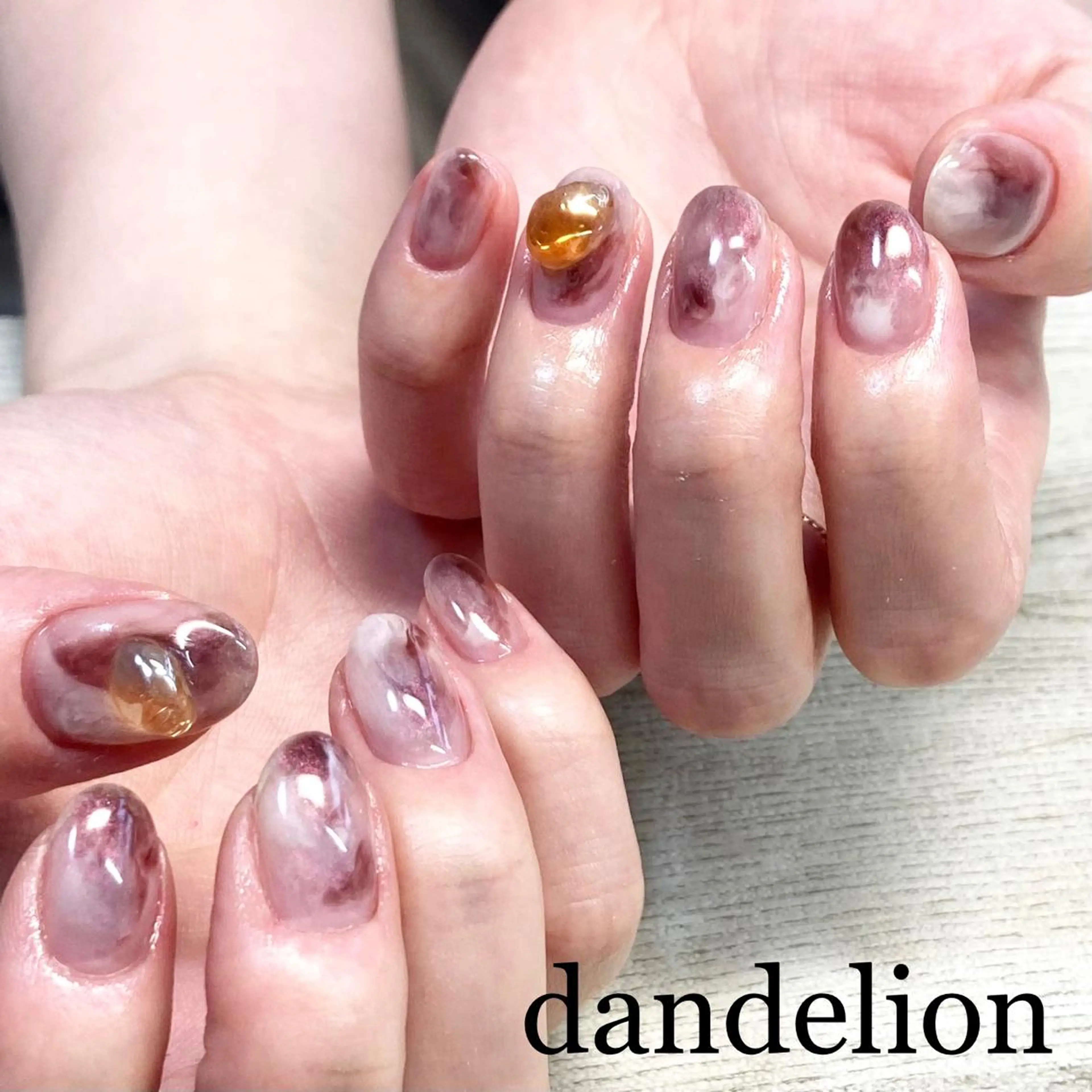 ネイル ハンドネイル ハンドケア dandelion ダンデライオンのネイルデザイン