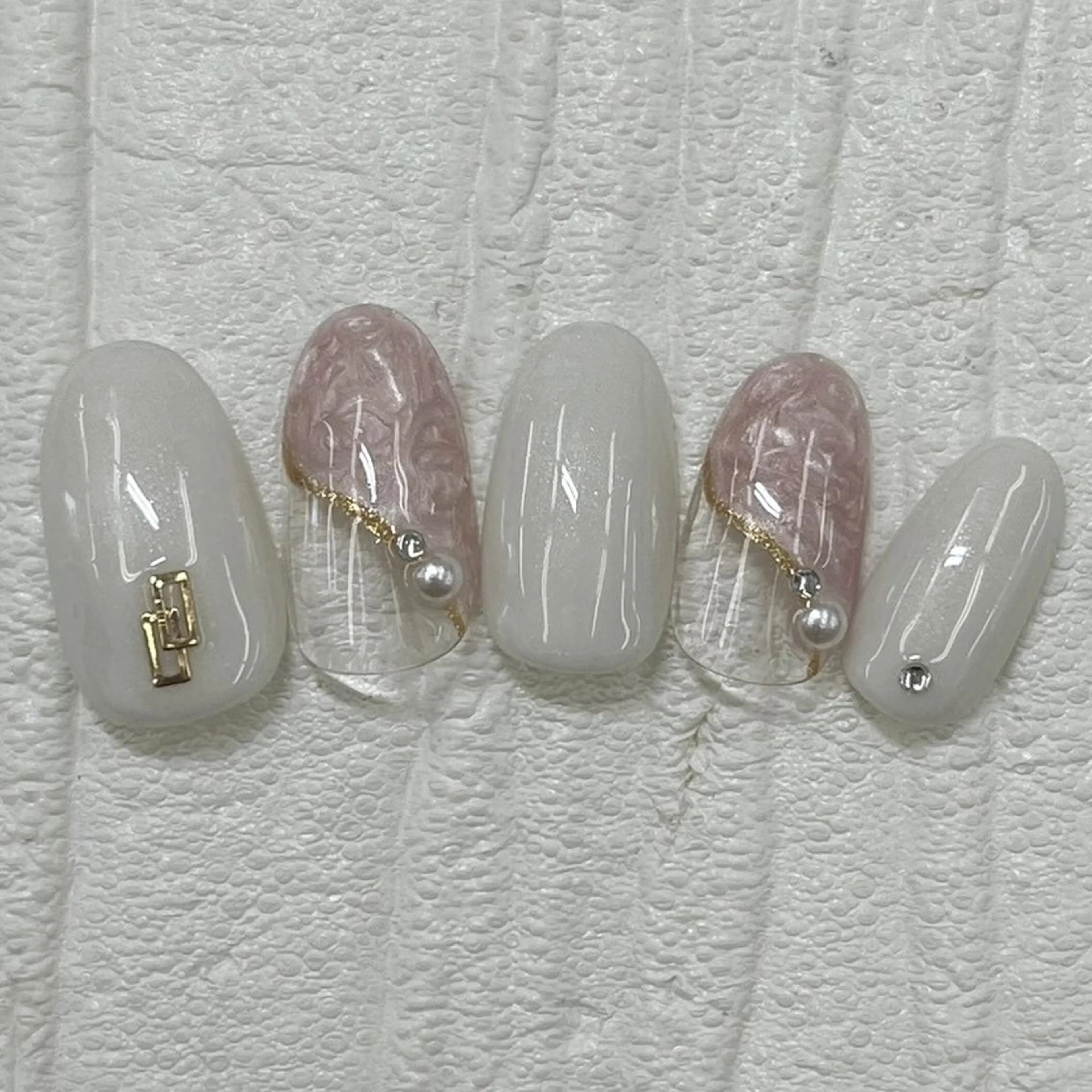 ネイル Nail salon Honey Beeのネイルデザイン