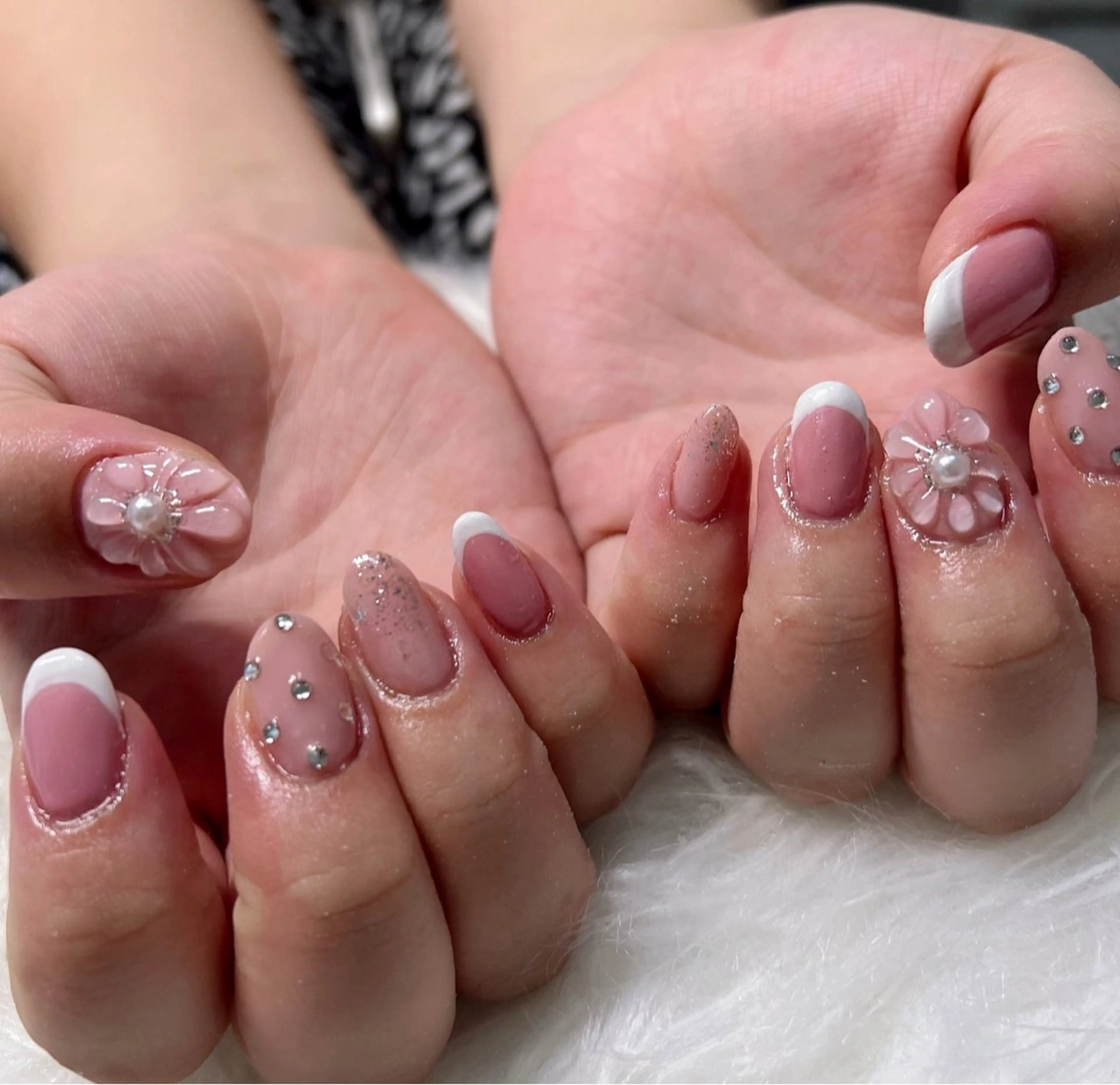 ミディアム ハンドネイル mao .のネイルデザイン