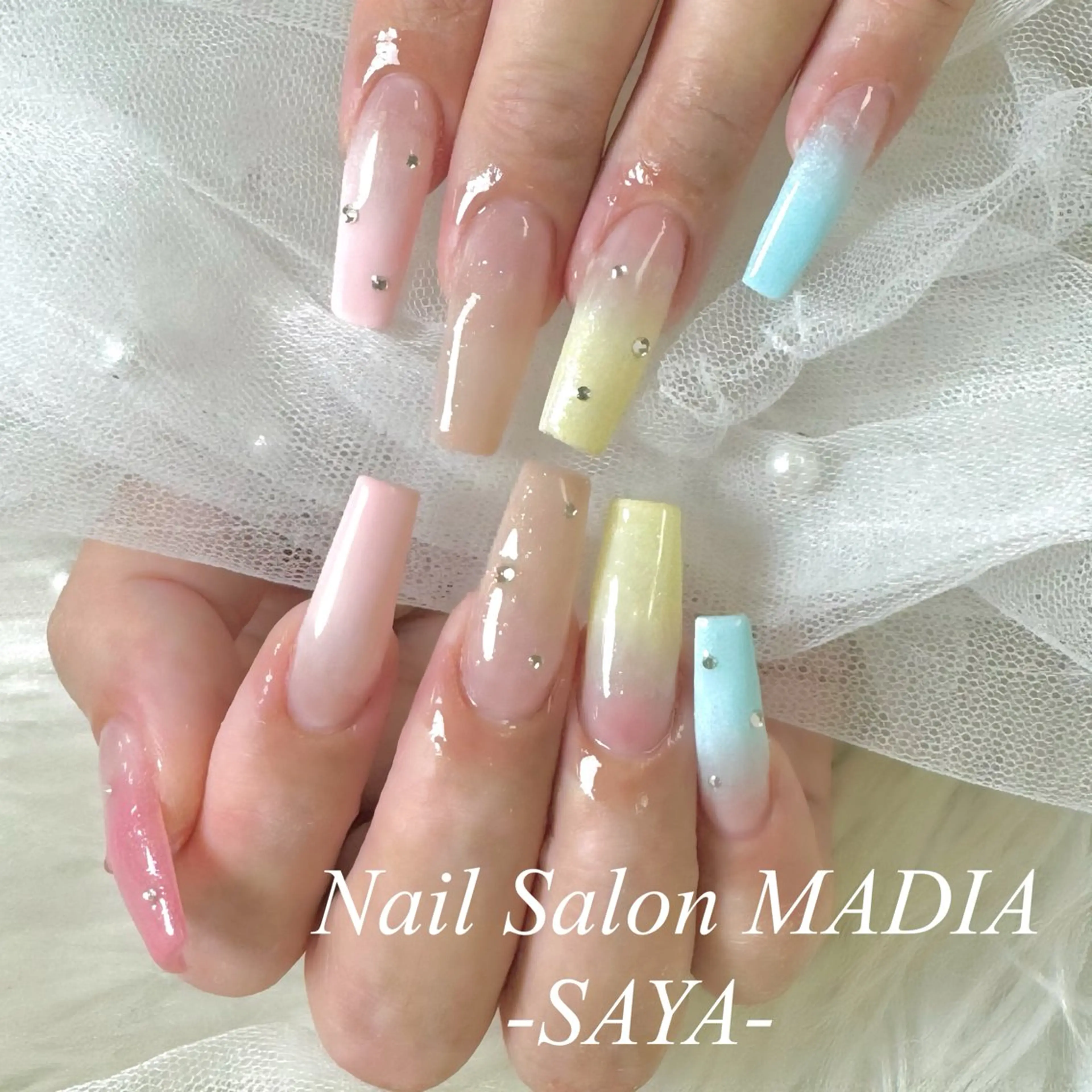 ネイル スカルプネイル シンプルネイル ストーンネイル G.el【ジエル】所属・G.el sayaのネイルデザイン