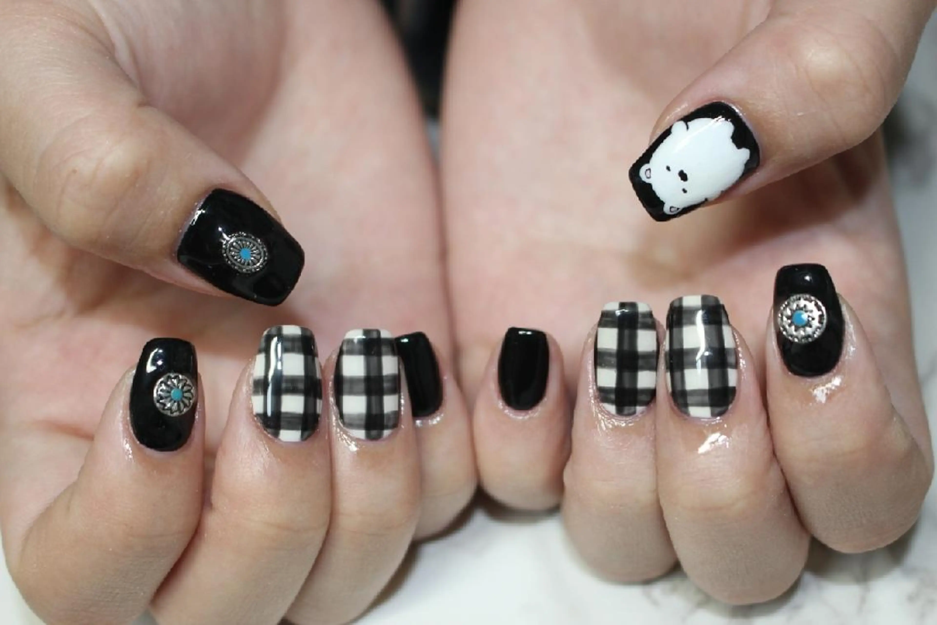 ネイル ネイル＆ホワイトニング   Yu-a所属・yu-a  スカルプ ネイルakiのネイルデザイン