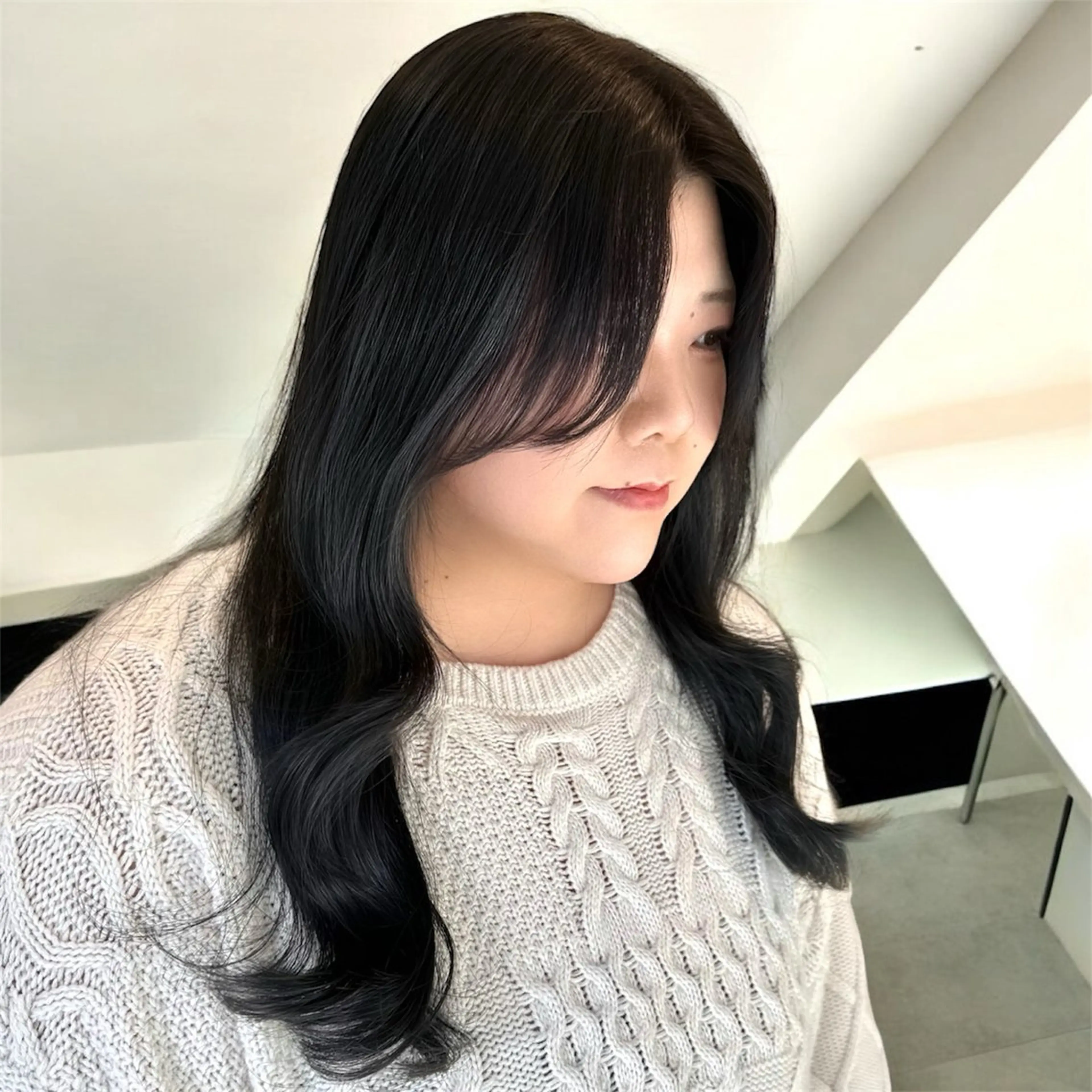 ロング カラー ヘアアレンジ 韓国ヘア/レイヤー 顔周りカット/ユキナのヘアスタイル