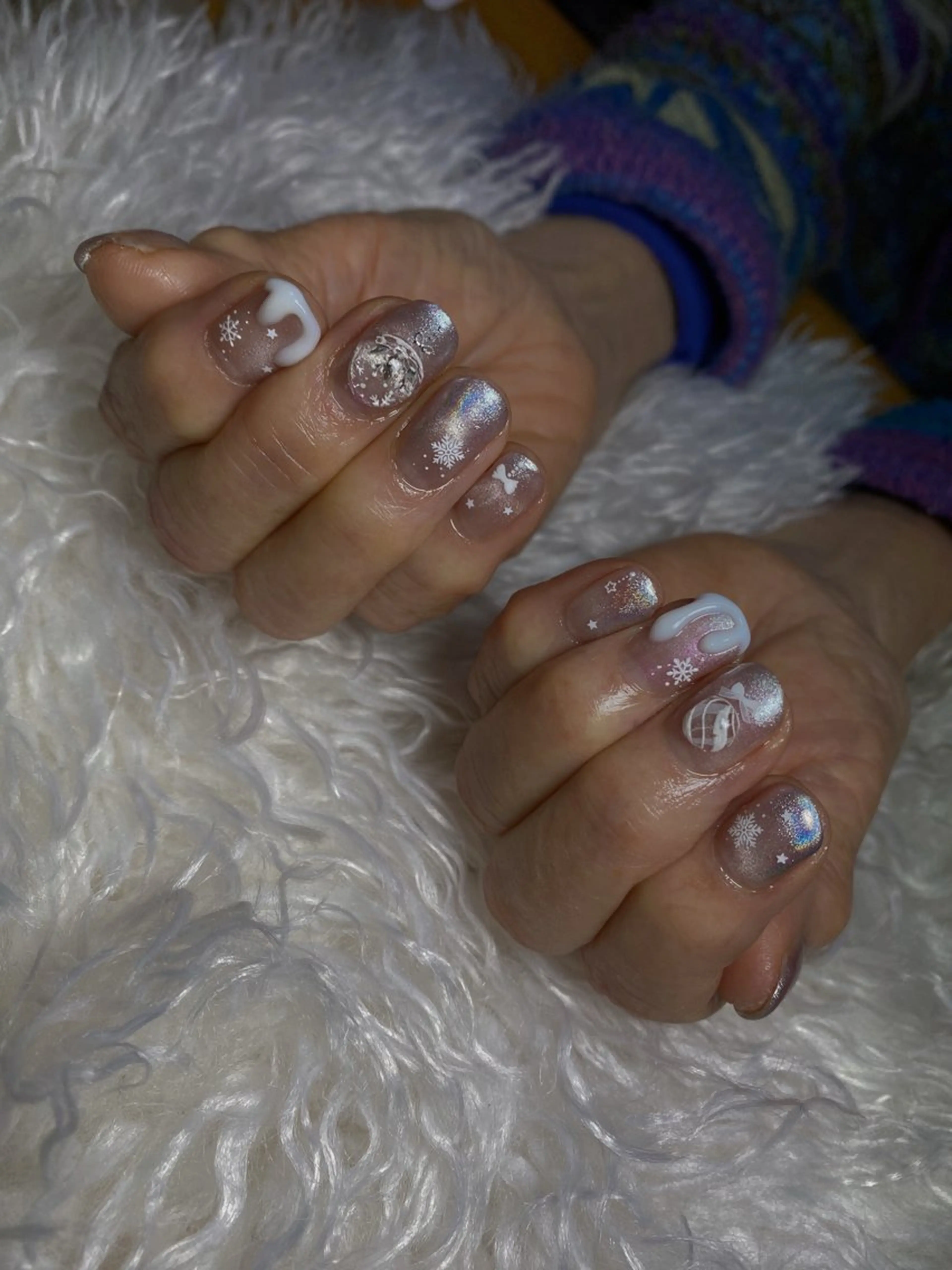 ネイル ハンドネイル n o q r m. n a c h iのネイルデザイン