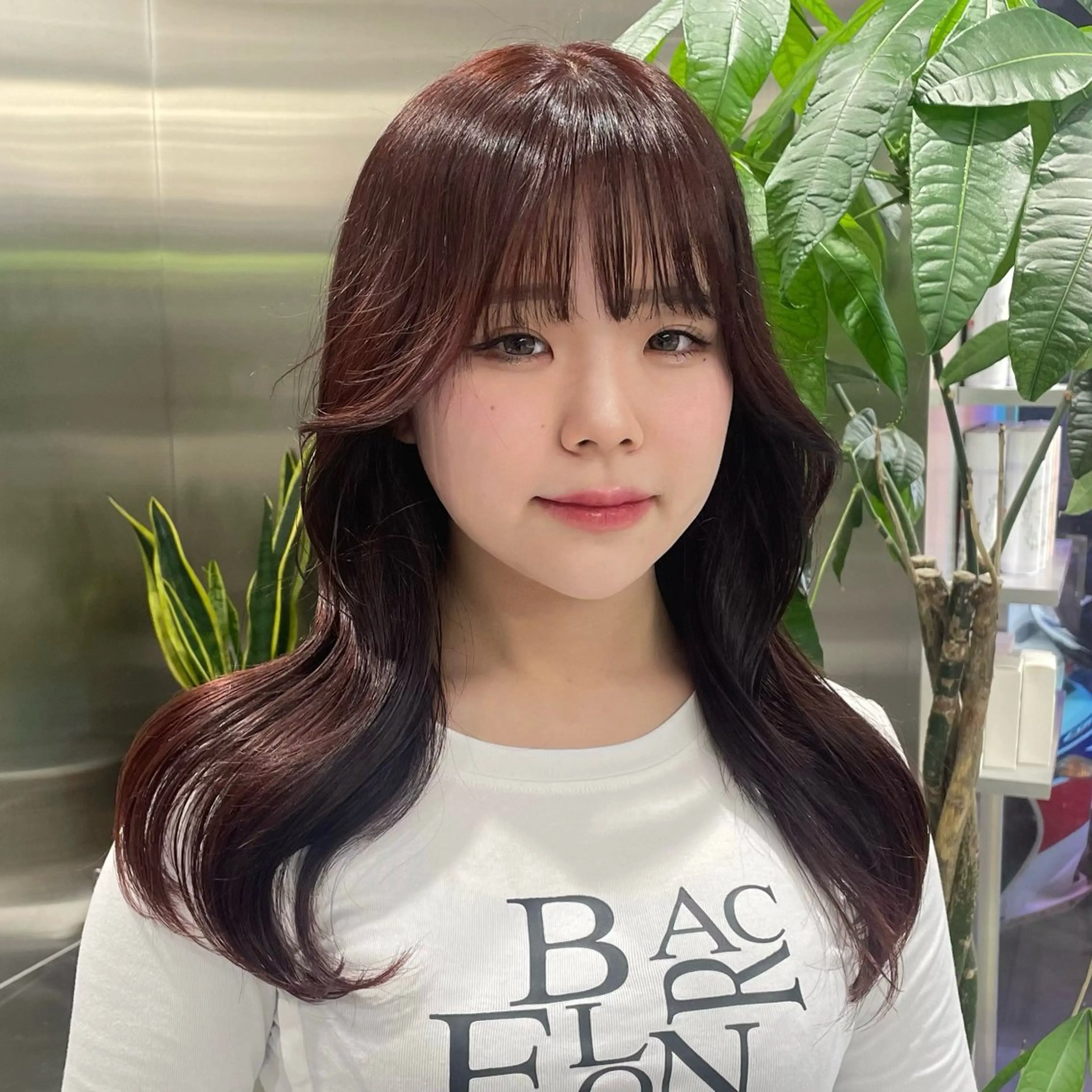 カラー クルミ/ 💕ワンホンネイルのネイルデザイン