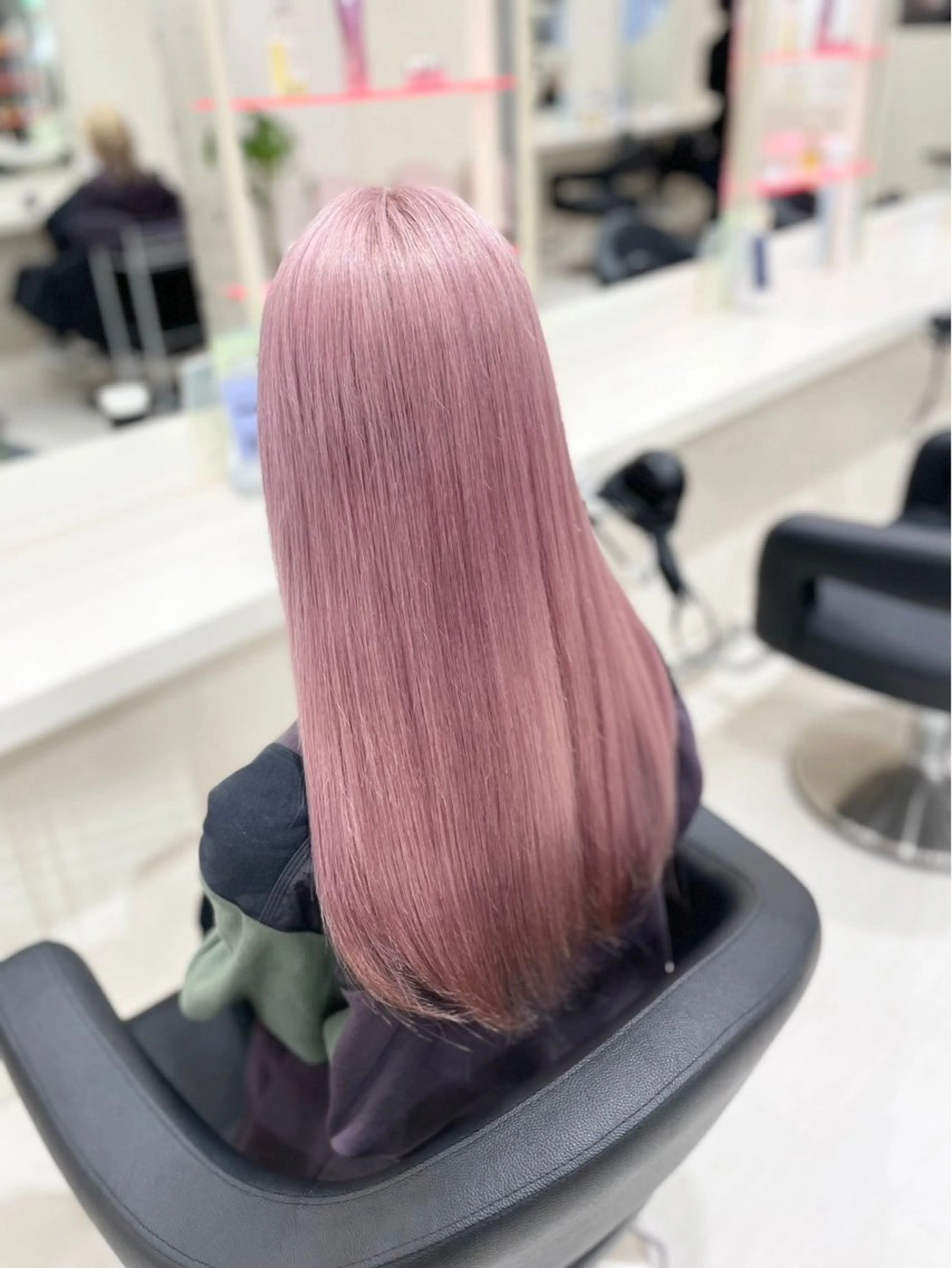 ミディアム カラー 🎀🧁ダメージレス 艶髪カラー🧁🎀のヘアスタイル