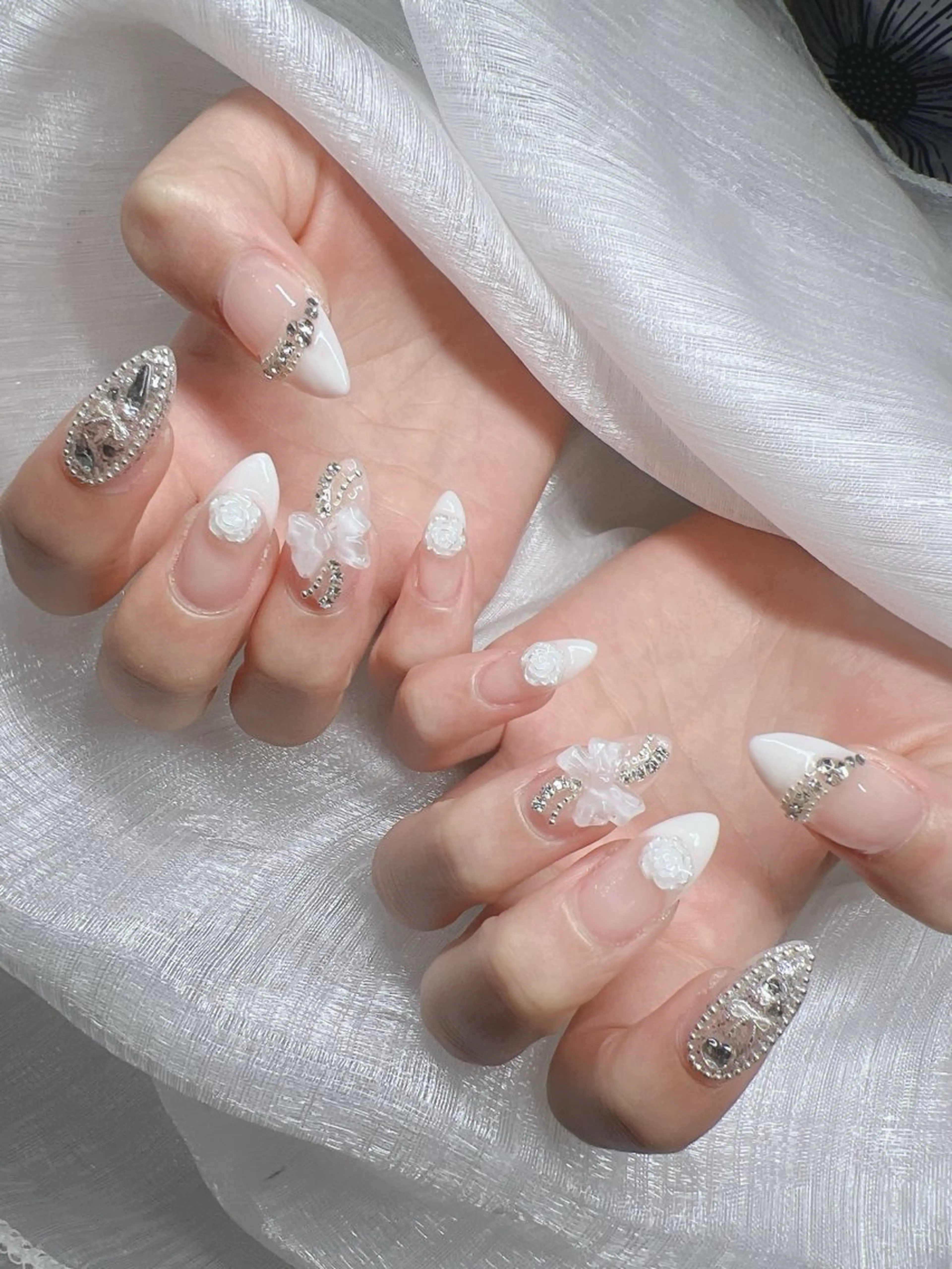 ネイル 長さ出し グラデーション キラキラネイル マグネットネイル ニュアンスネイル Lee Nails チップ長さだし専門店のネイルデザイン