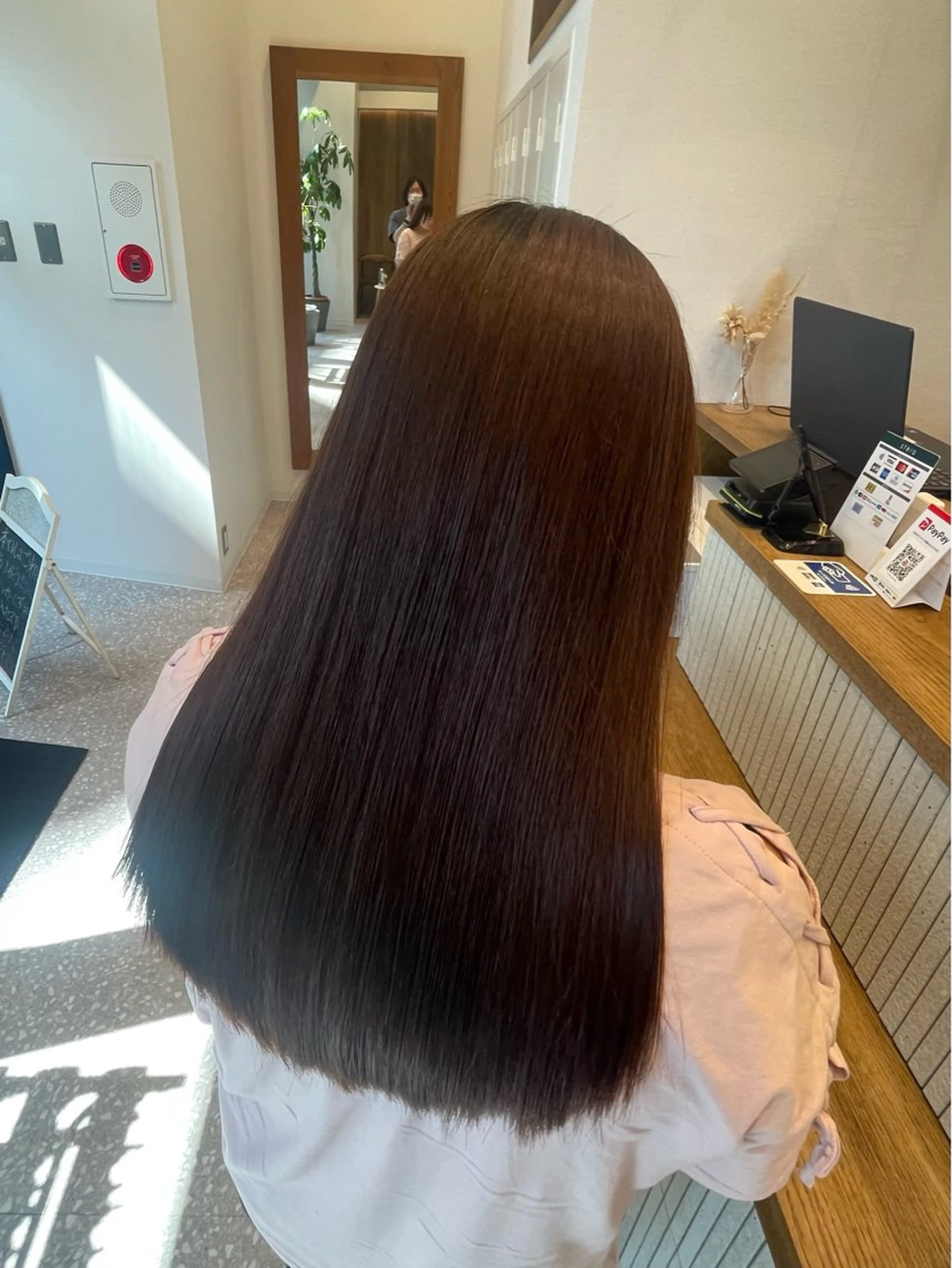 ロング 髪質改善 縮毛矯正 トリートメント カット 縮毛矯正 トリートメント 荒木 理緒のヘアスタイル