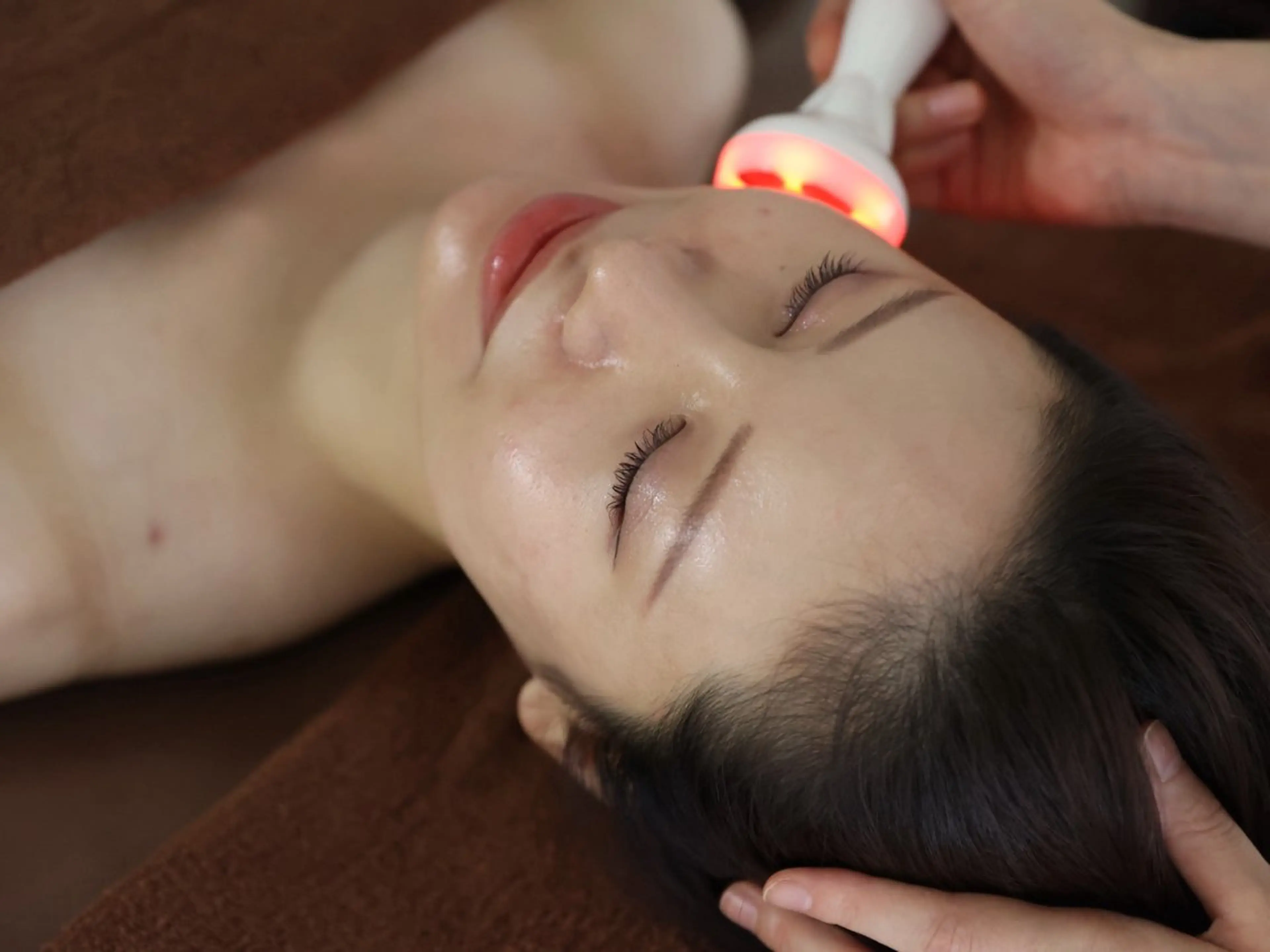 【リフトアップ】小顔フェイシャルドライヘッドスパデコルテコース60分¥8000の写真