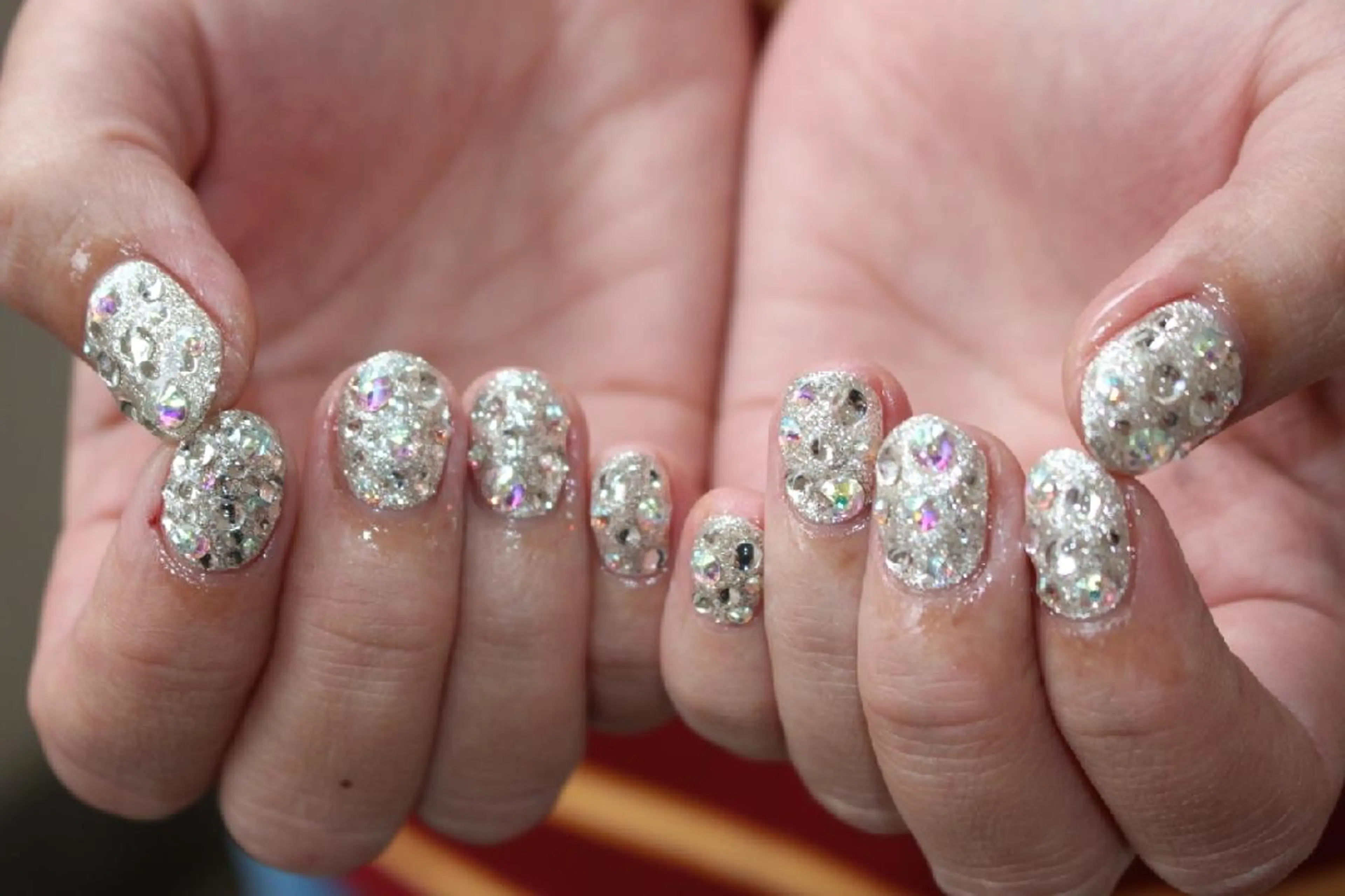 ネイル アートネイル ジェルネイル ミラーネイル ニュアンスネイル ホワイト yu-a☆  ネイル ＆ホワイトニングのネイルデザイン