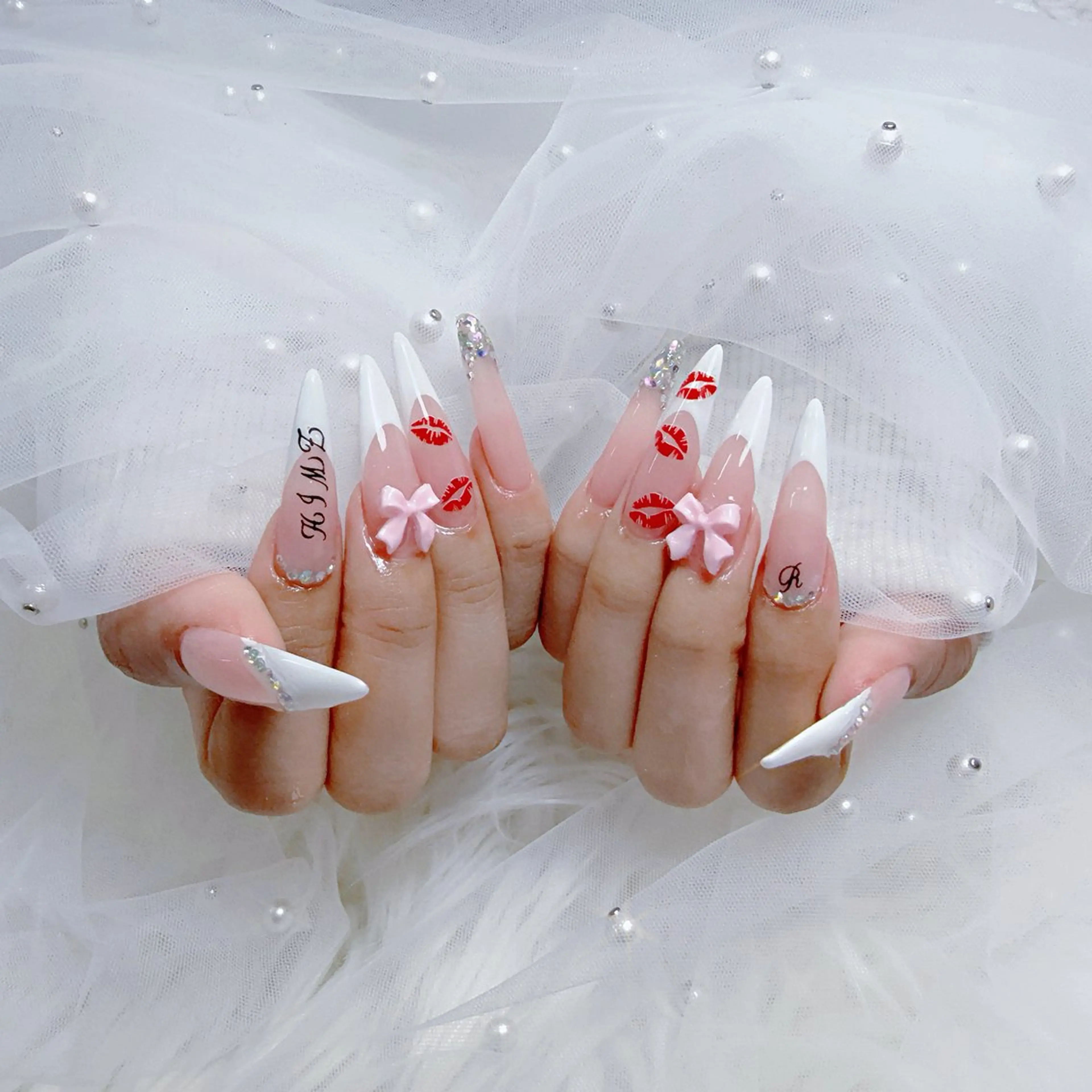 ネイル ENSalon 愛佳のネイルデザイン