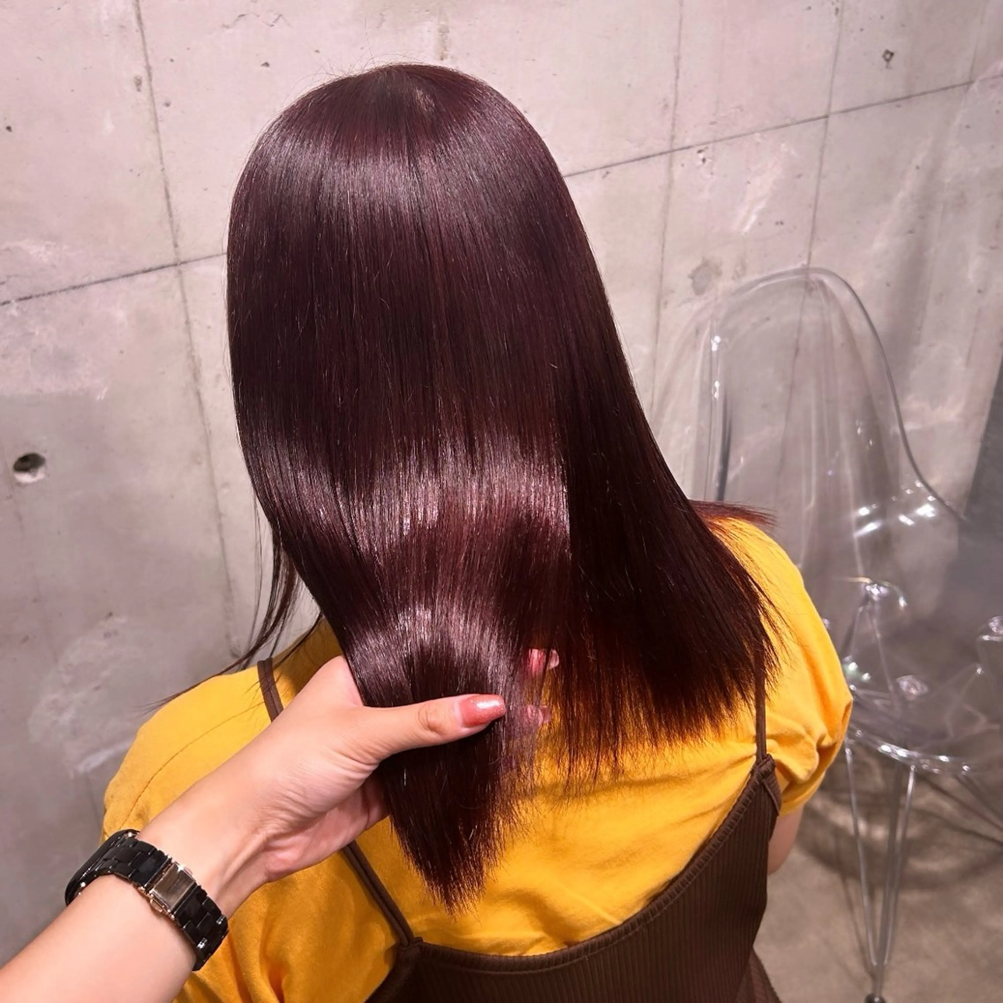 セミロング IS所属・横浜美容室/透明感 カラー/レイヤーのヘアスタイル