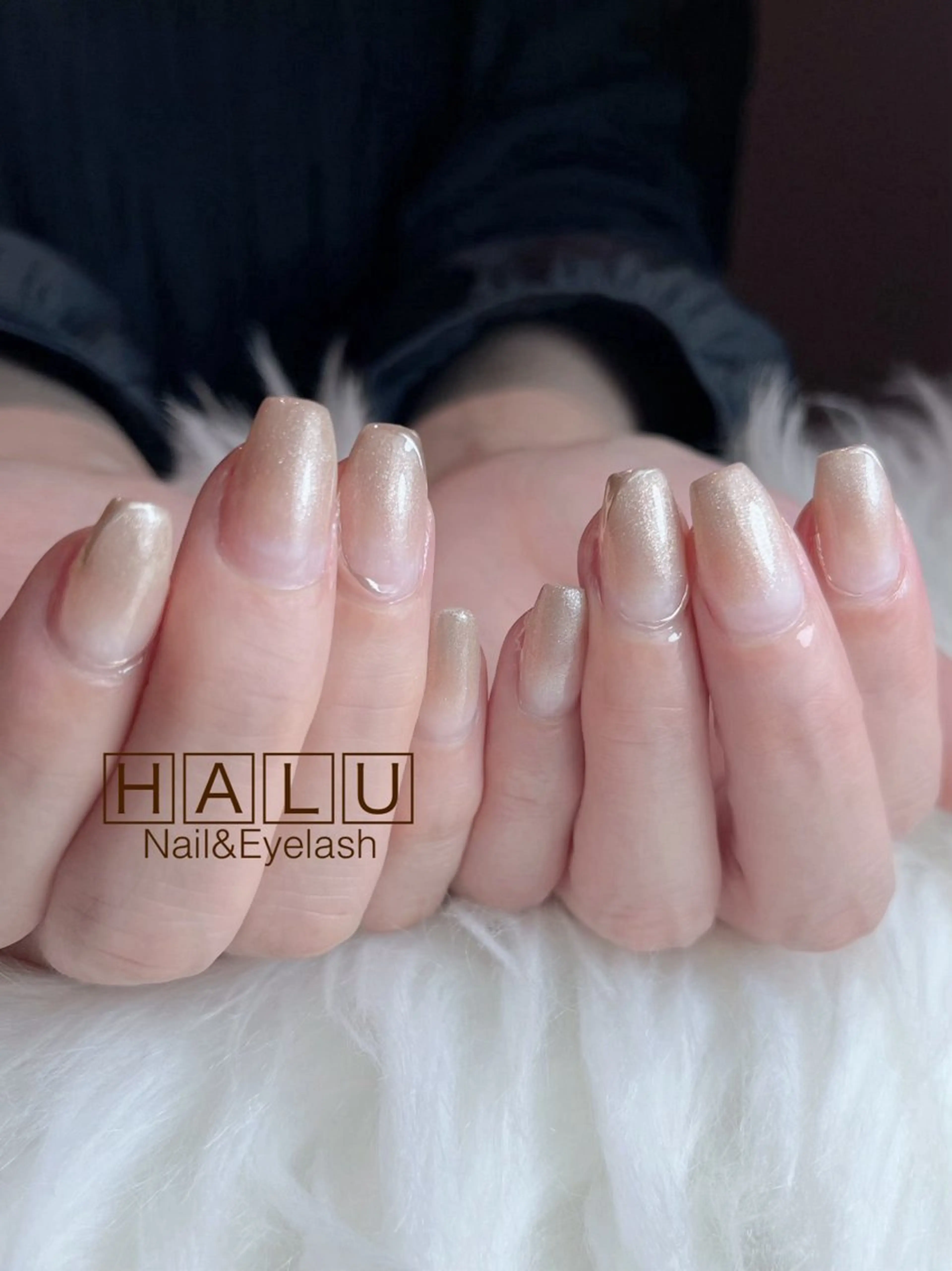 ネイル ミラーネイル HALU ハルのネイルデザイン