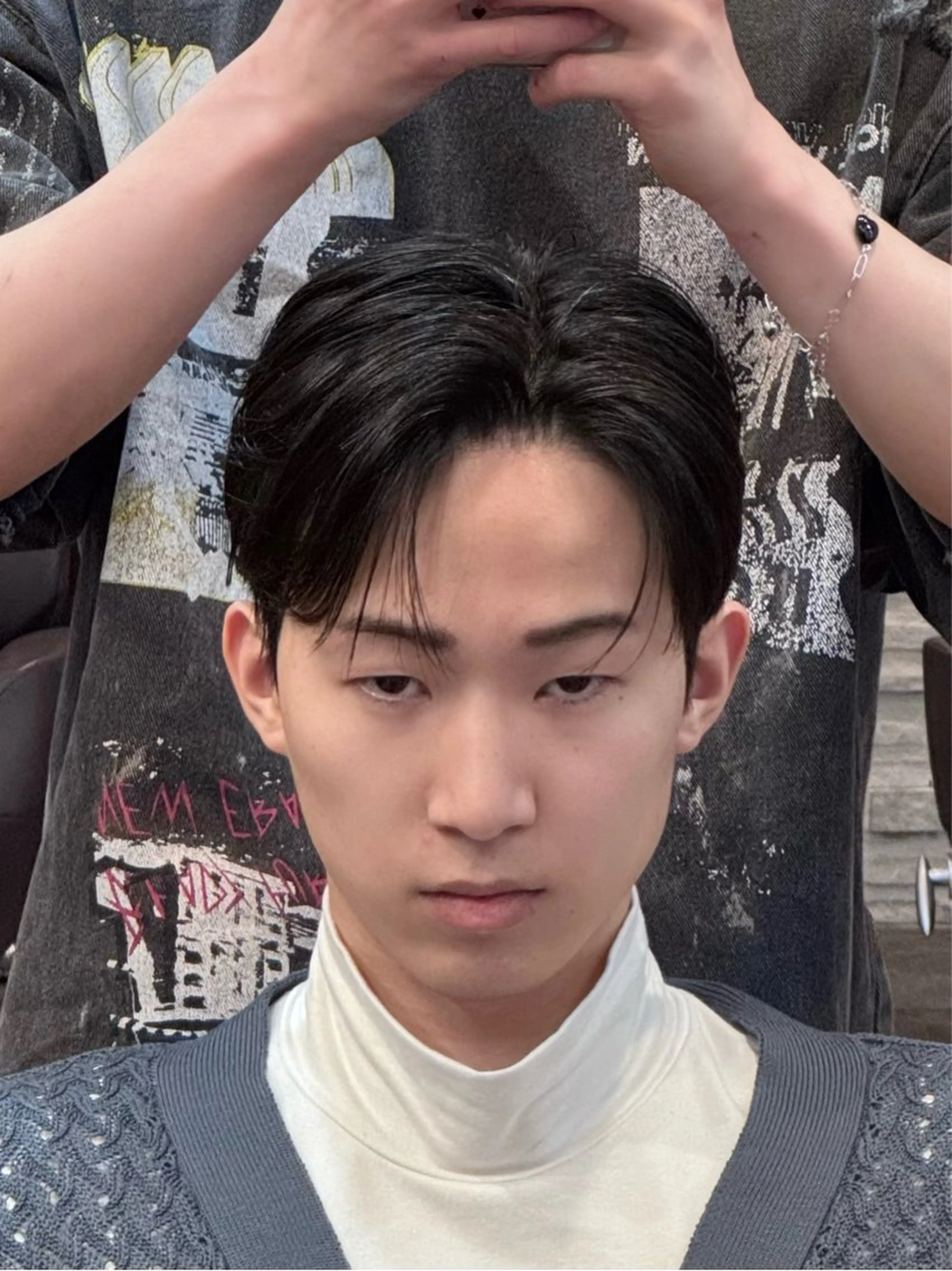 ショート パーマ メンズ ダウンパーマ メンズパーマ カット パーマ トリートメント ダウンパーマ/韓国 ヘア/ブリーチ/桑本のヘアスタイル