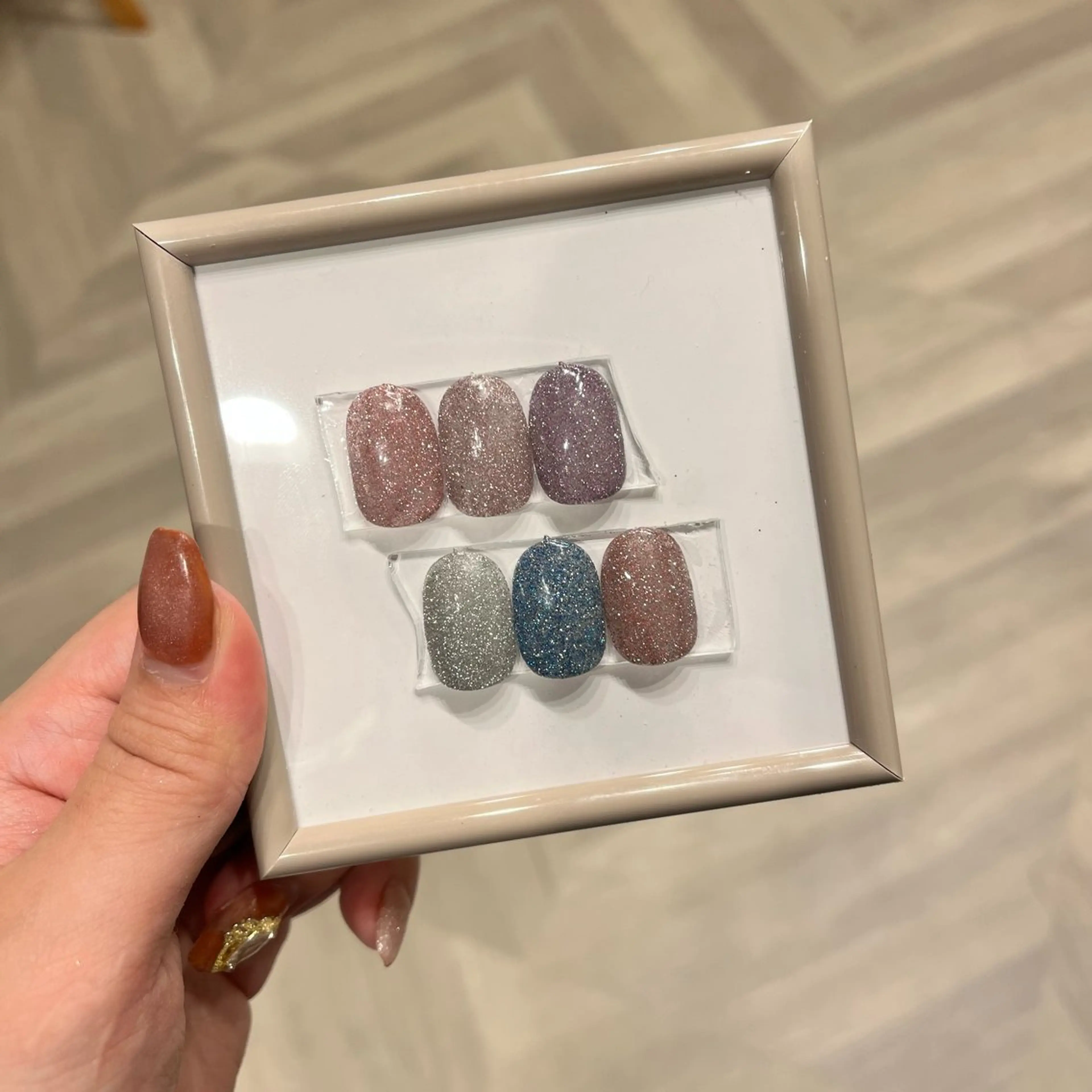 ネイル アートネイル フラッシュネイル ジェルネイル 韓国ネイル ラメ(グリッター) ハンドネイル mermooi所属・melumooi nailのネイルデザイン