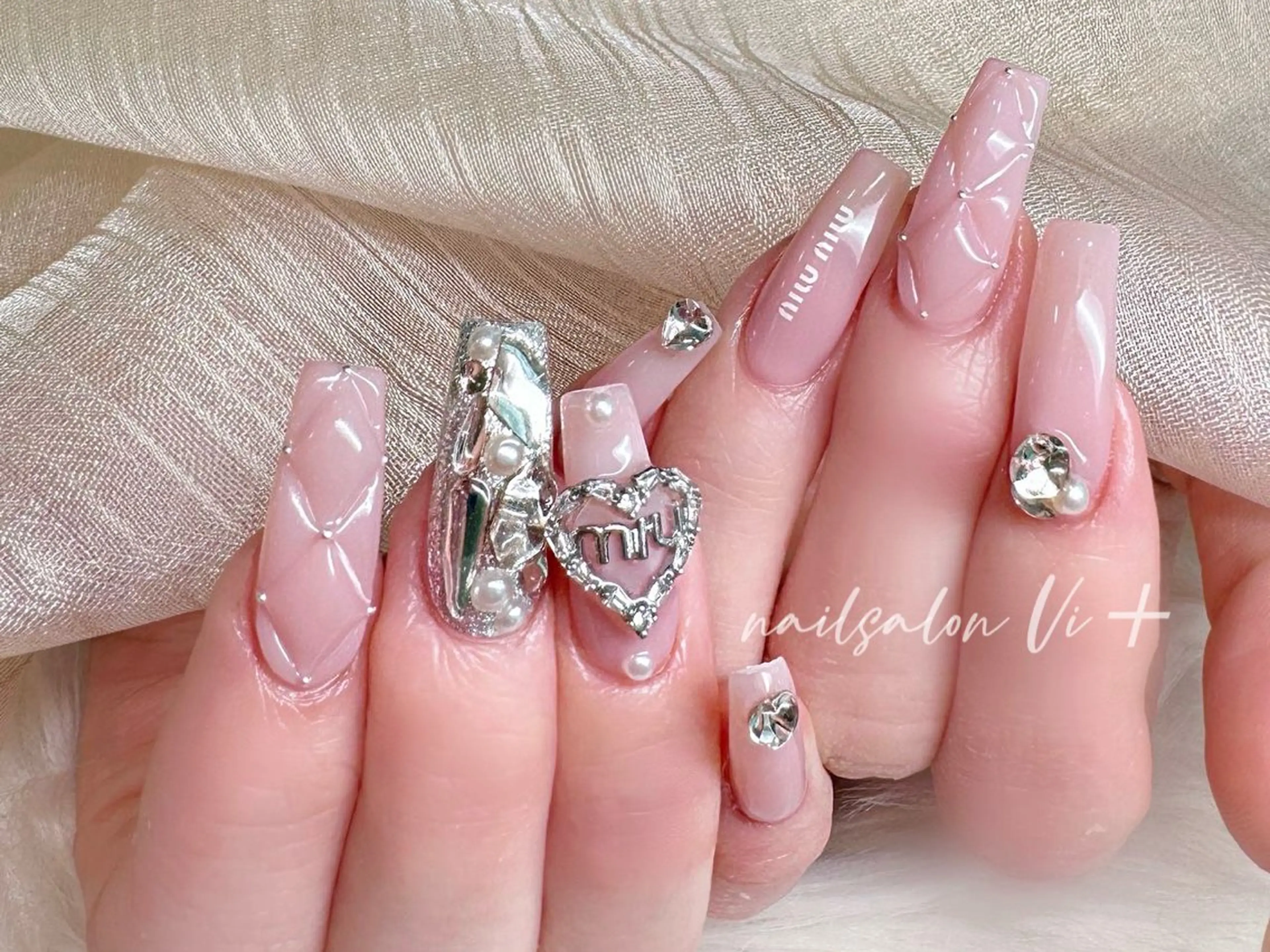 ネイル ハンドネイル ✨Nailsalon Vi+✨のネイルデザイン