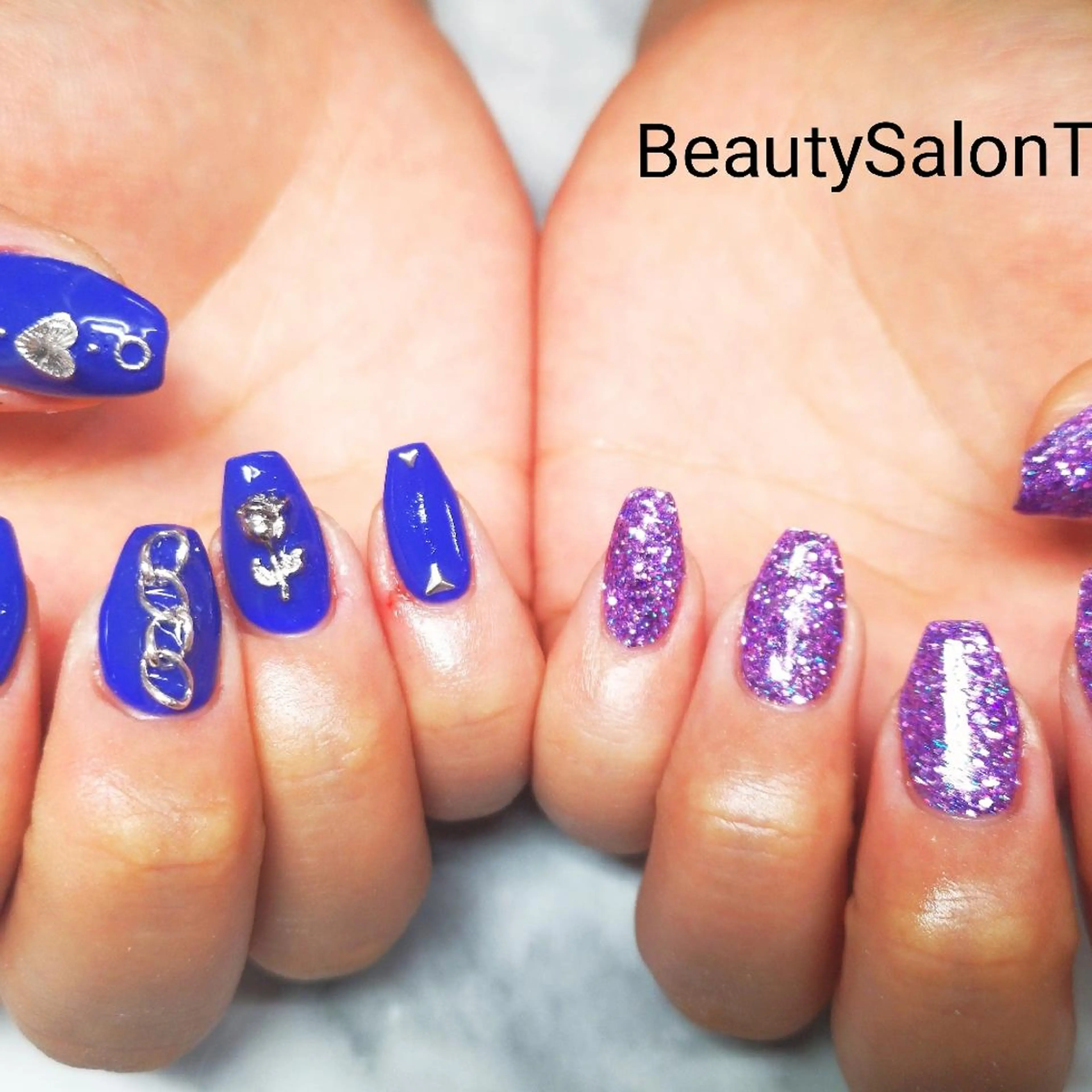 ネイル ラメ(グリッター) ハンドネイル 石渡 美弥のネイルデザイン