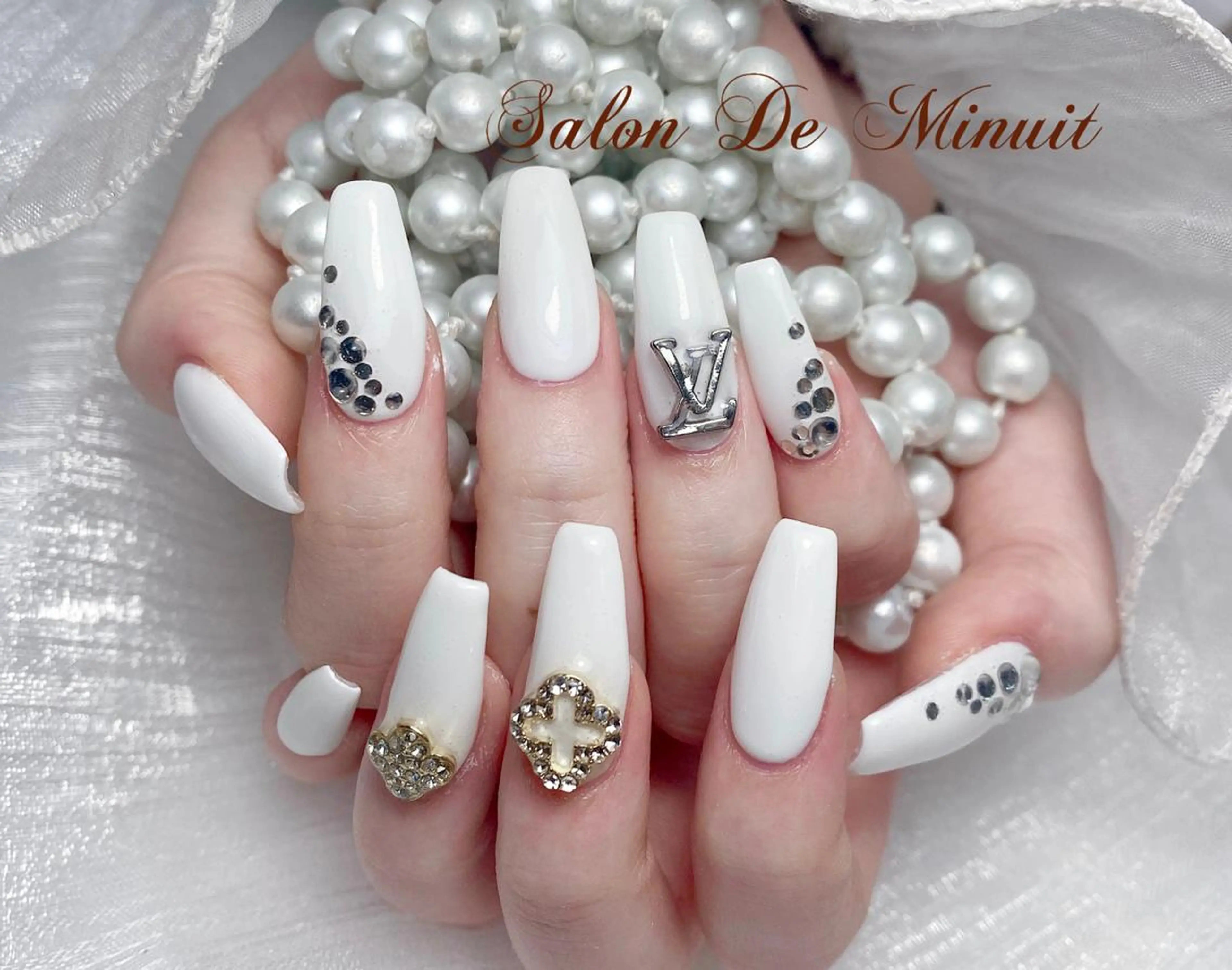 ネイル ハンドネイル ハンドケア Momo 🤍のネイルデザイン