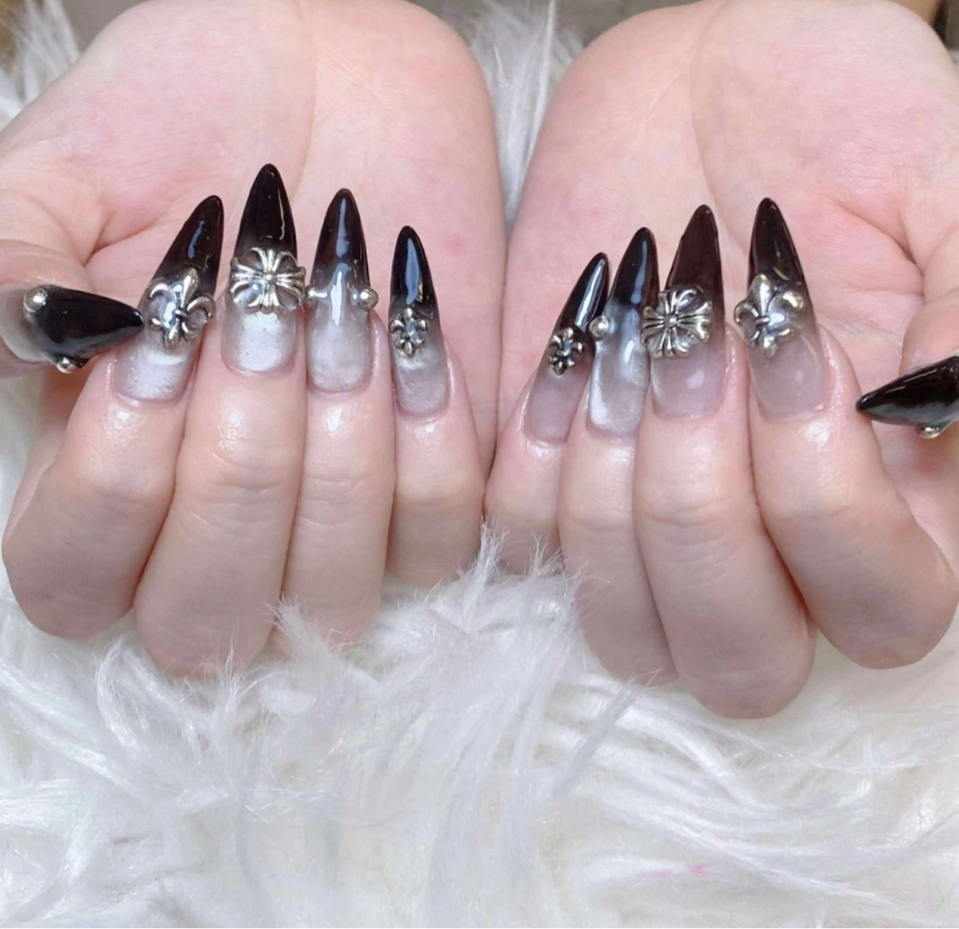 ネイル ハンドネイル IRO所属・ヒナ ヒナのネイルデザイン