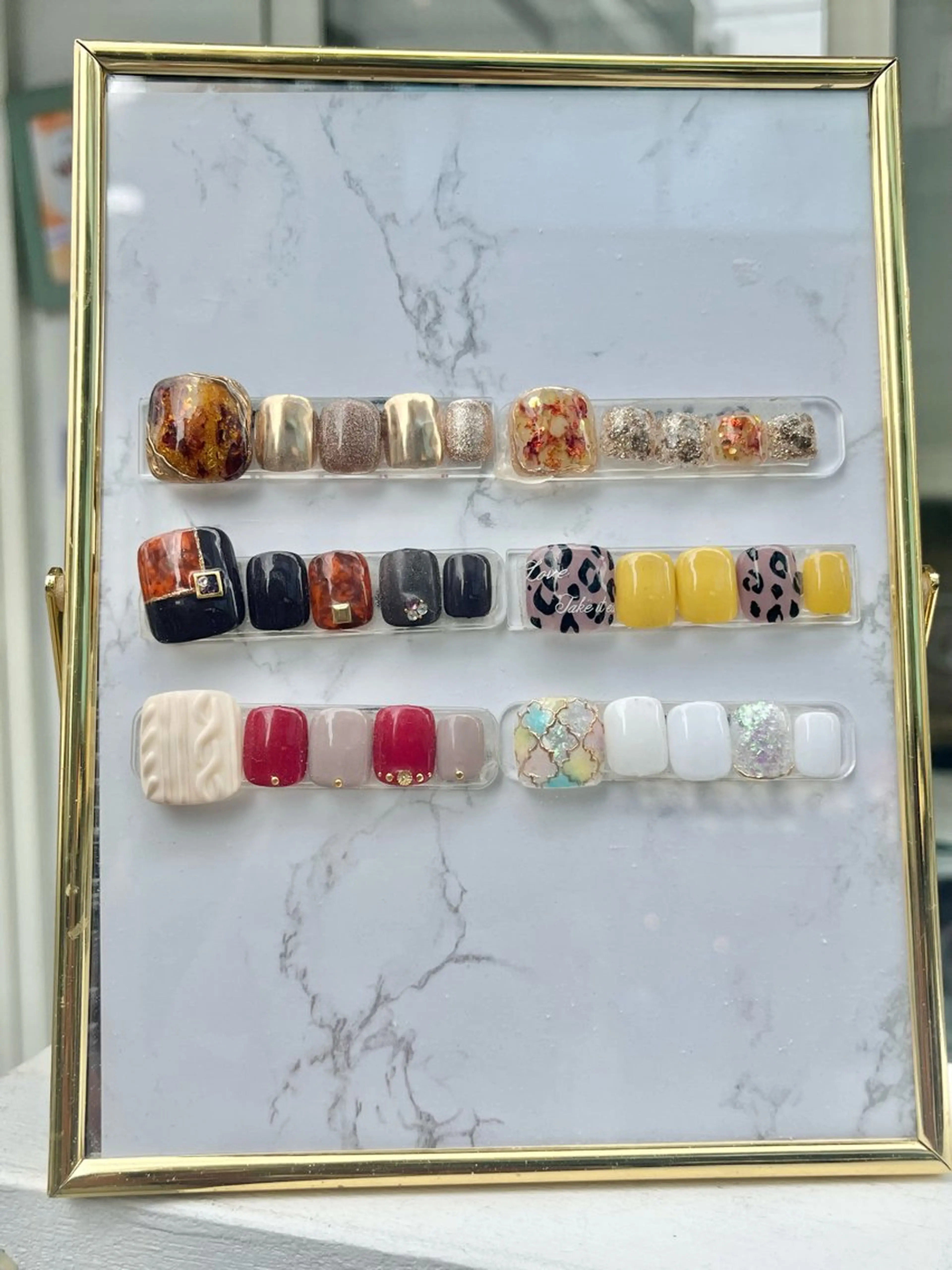 【オフ無料 定額ネイルフットジェル】の写真