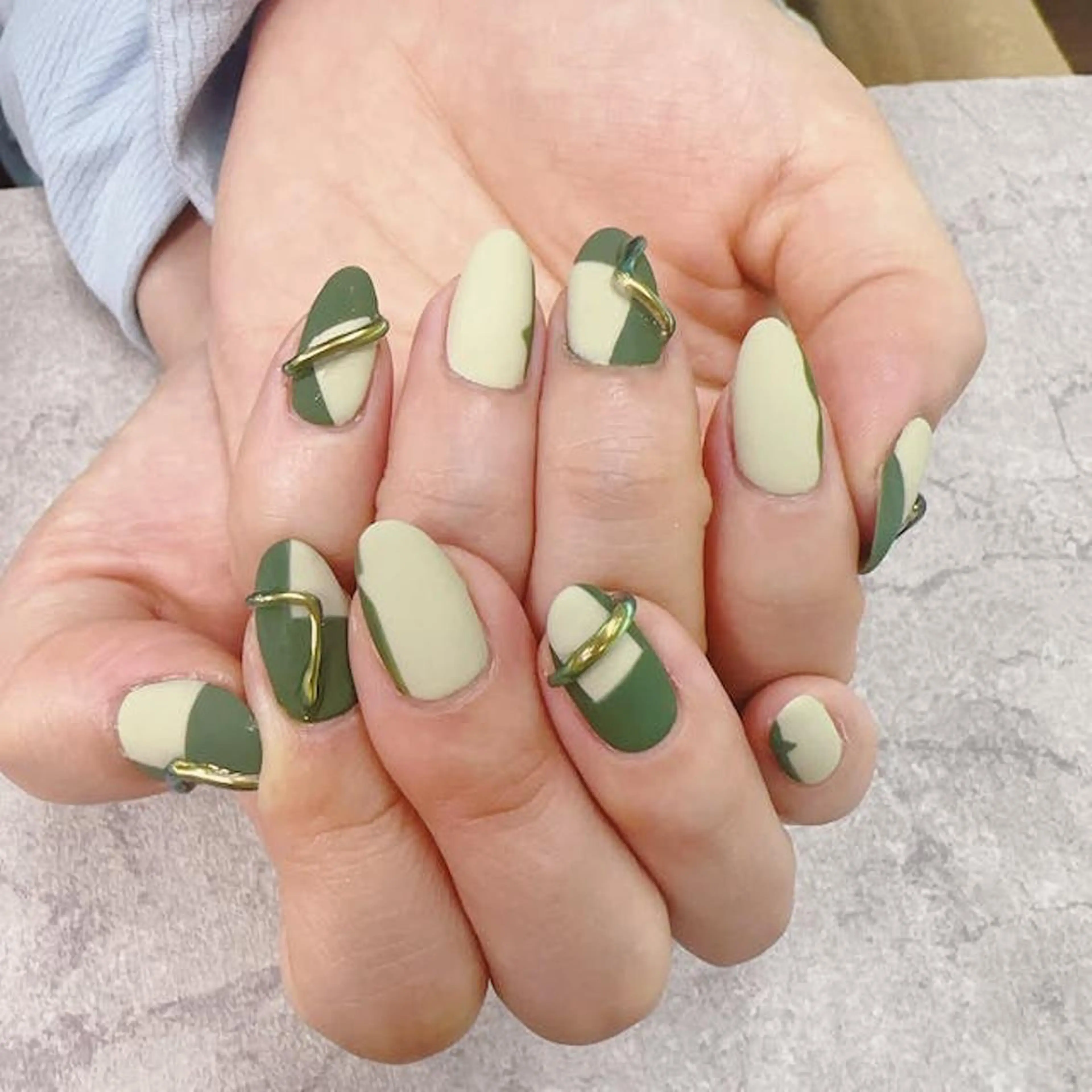 ネイル フットネイル フレンチネイル グラデーション キラキラネイル 韓国ネイル ハンドネイル ハンドケア FASTNAIL PLUS 新宿店のネイルデザイン